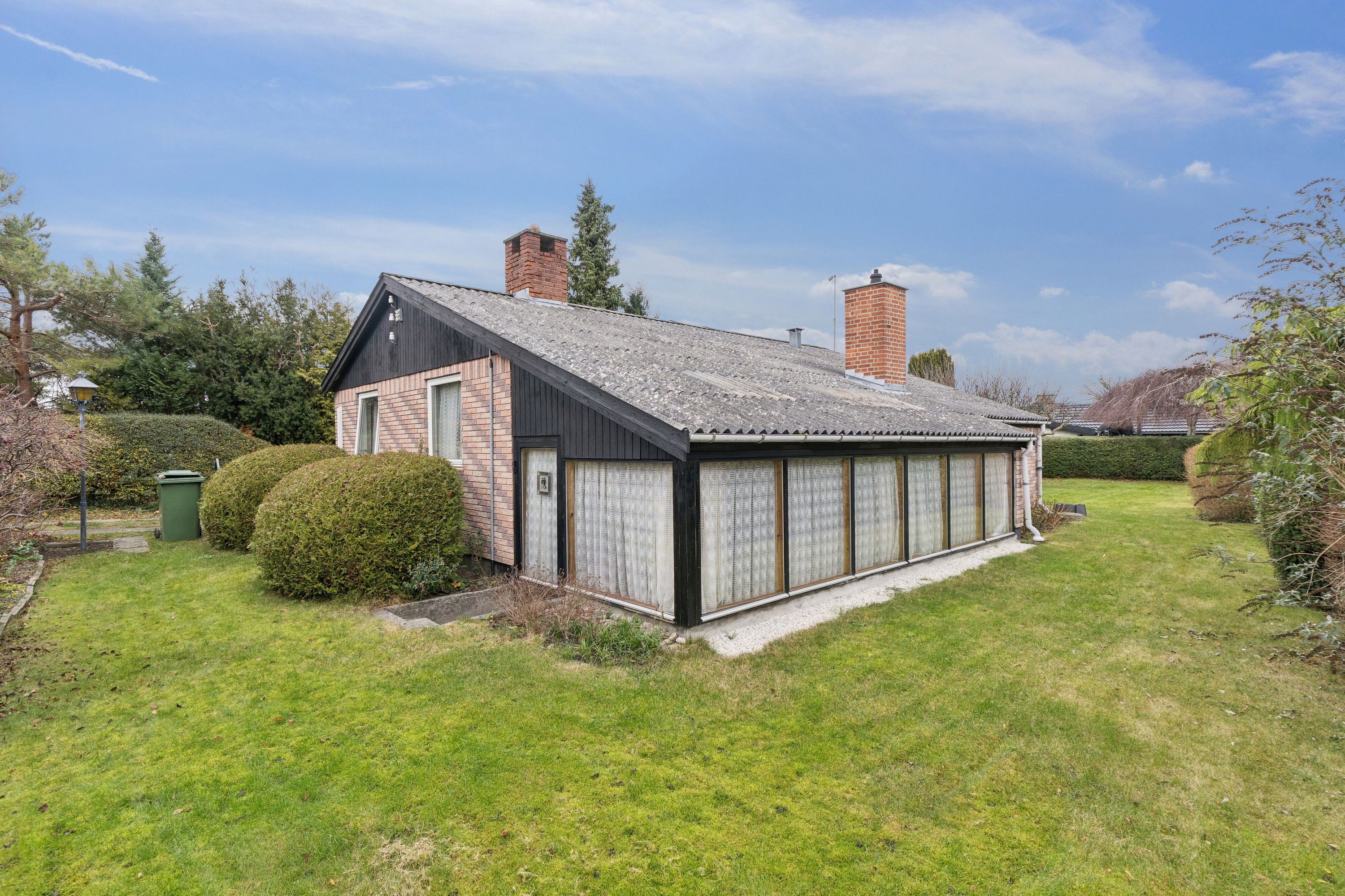 Fremhævet set fra haven billede i fuldskærmstilstand. Billede af Strandholms Alle 41B, 2650 Hvidovre