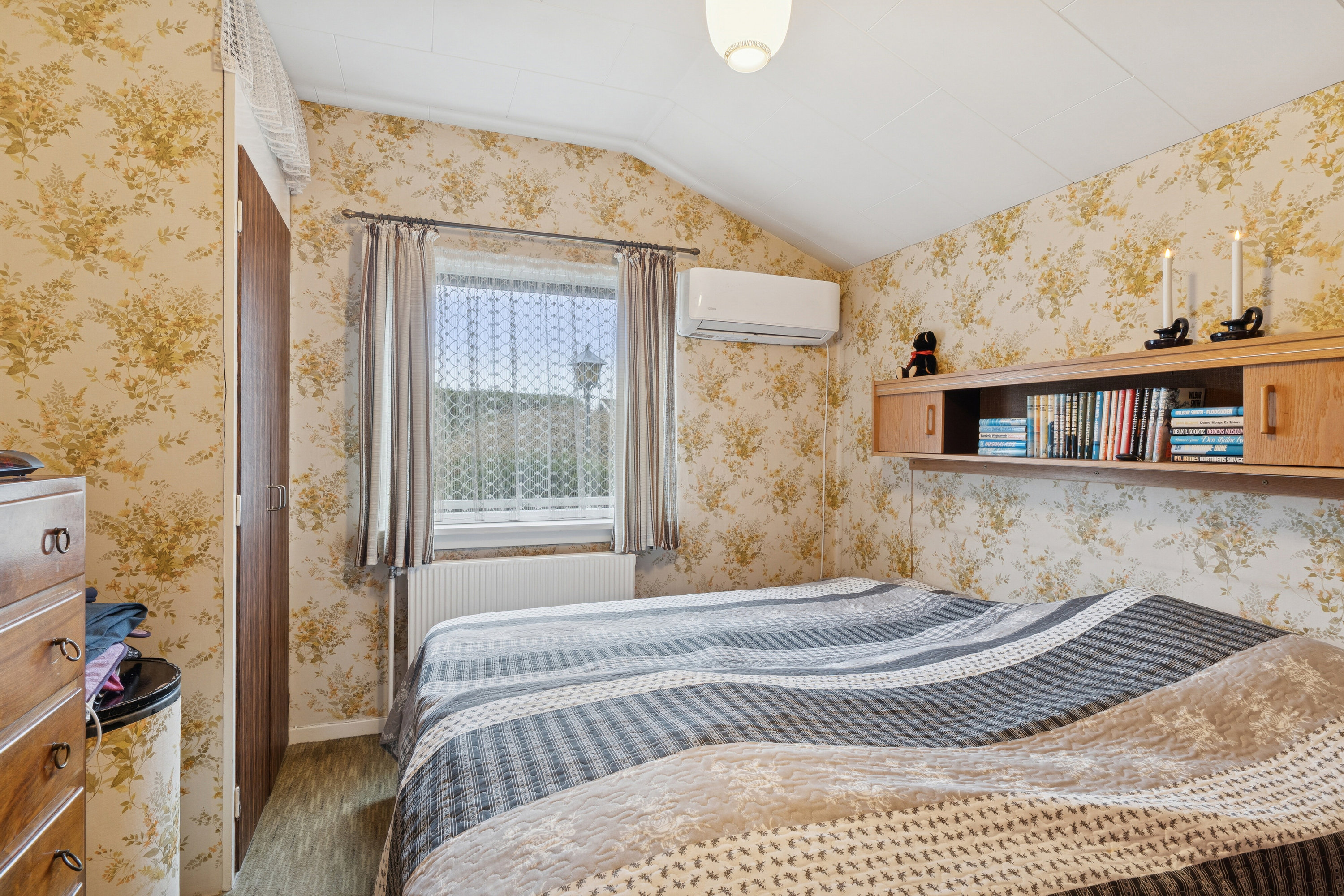 Fremhævet soveværelse billede i fuldskærmstilstand. Billede af Strandholms Alle 41B, 2650 Hvidovre