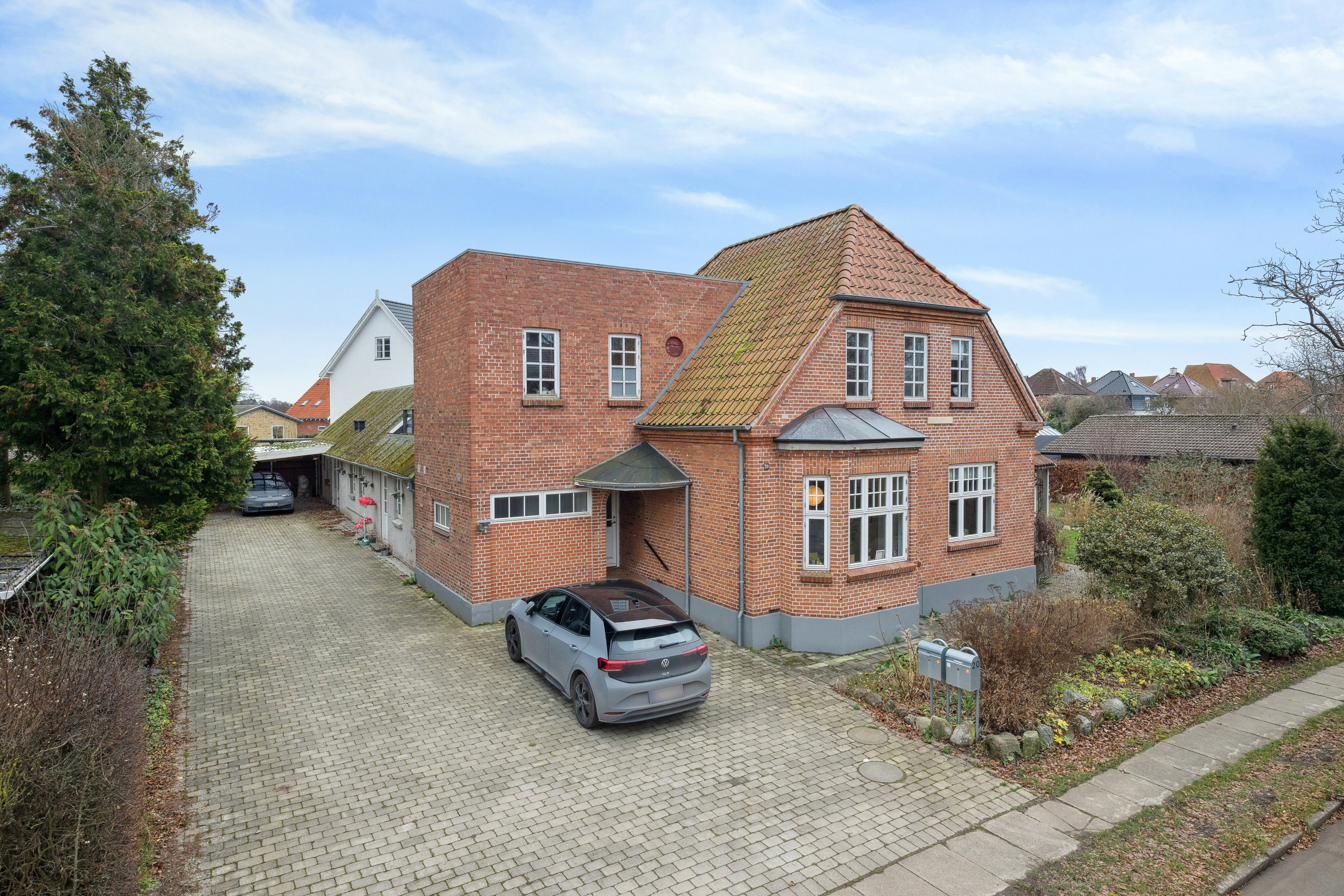 Miniaturebillede 1: set fra vejen. Billede af Grundtvigs Alle 20, 4760 Vordingborg