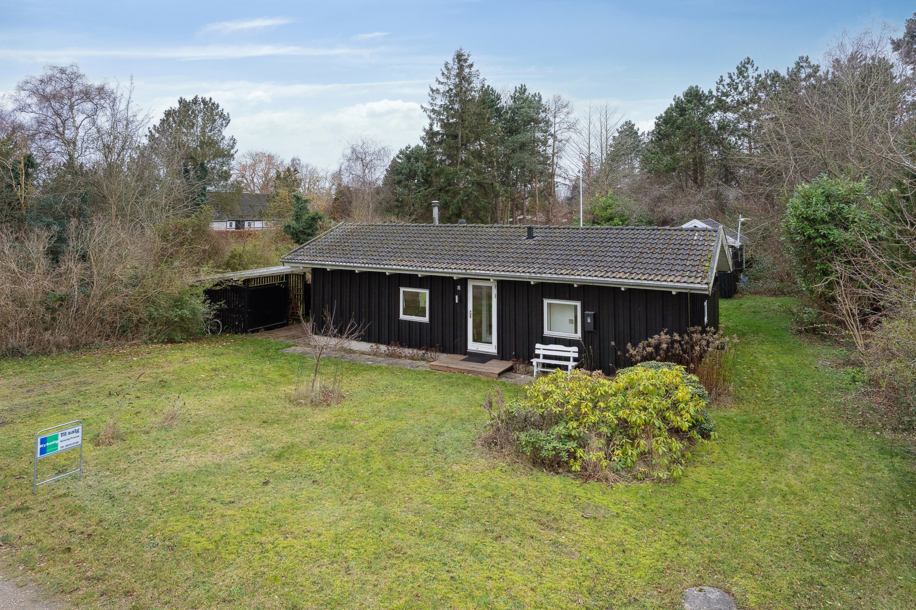 Fremhævet set fra haven billede i fuldskærmstilstand. Billede af Vagtelvej 14, Bønsvig Str, 4720 Præstø