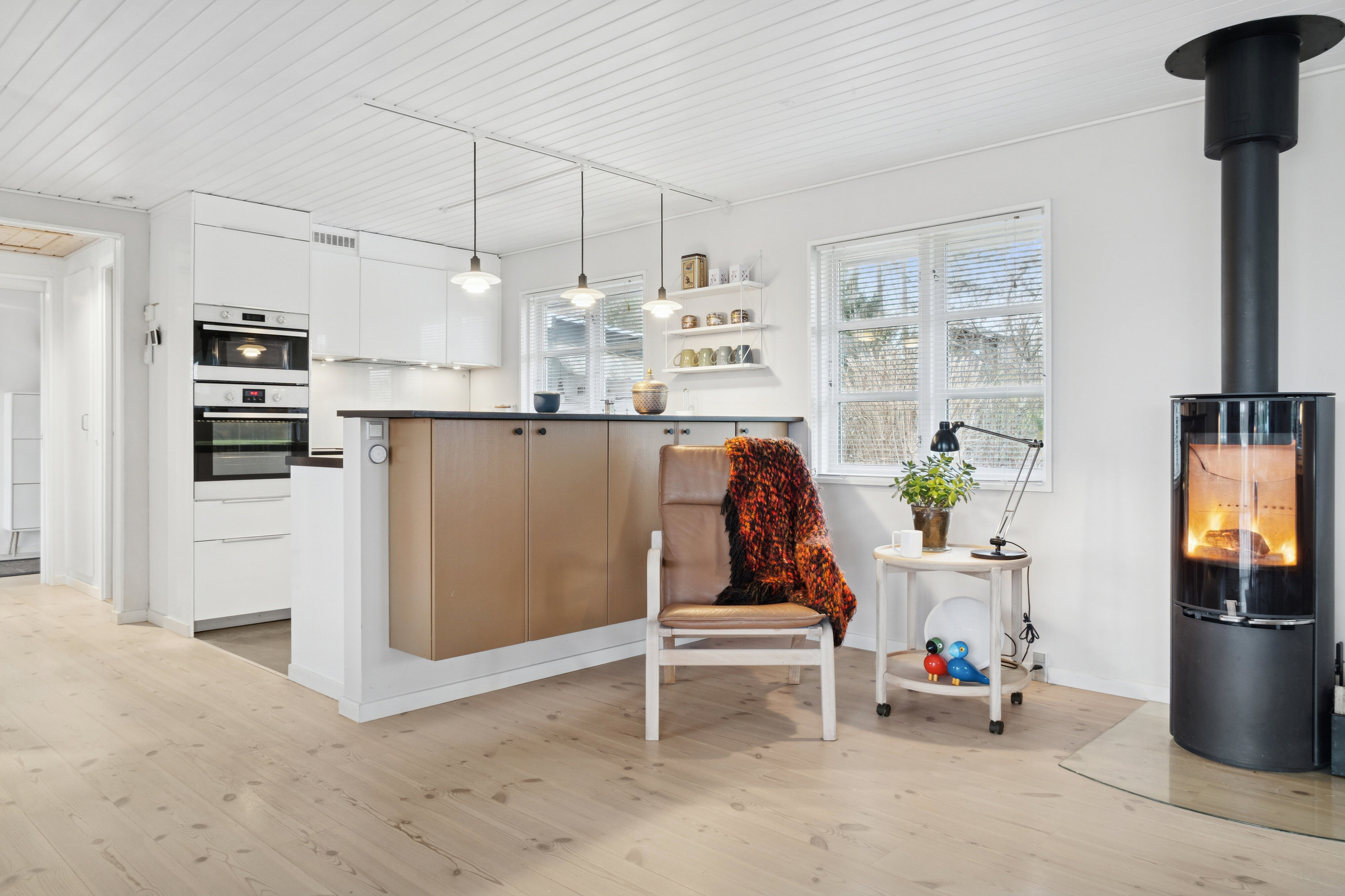 Fremhævet stue billede i fuldskærmstilstand. Billede af Skadevænget 8, Vellerup, 4050 Skibby