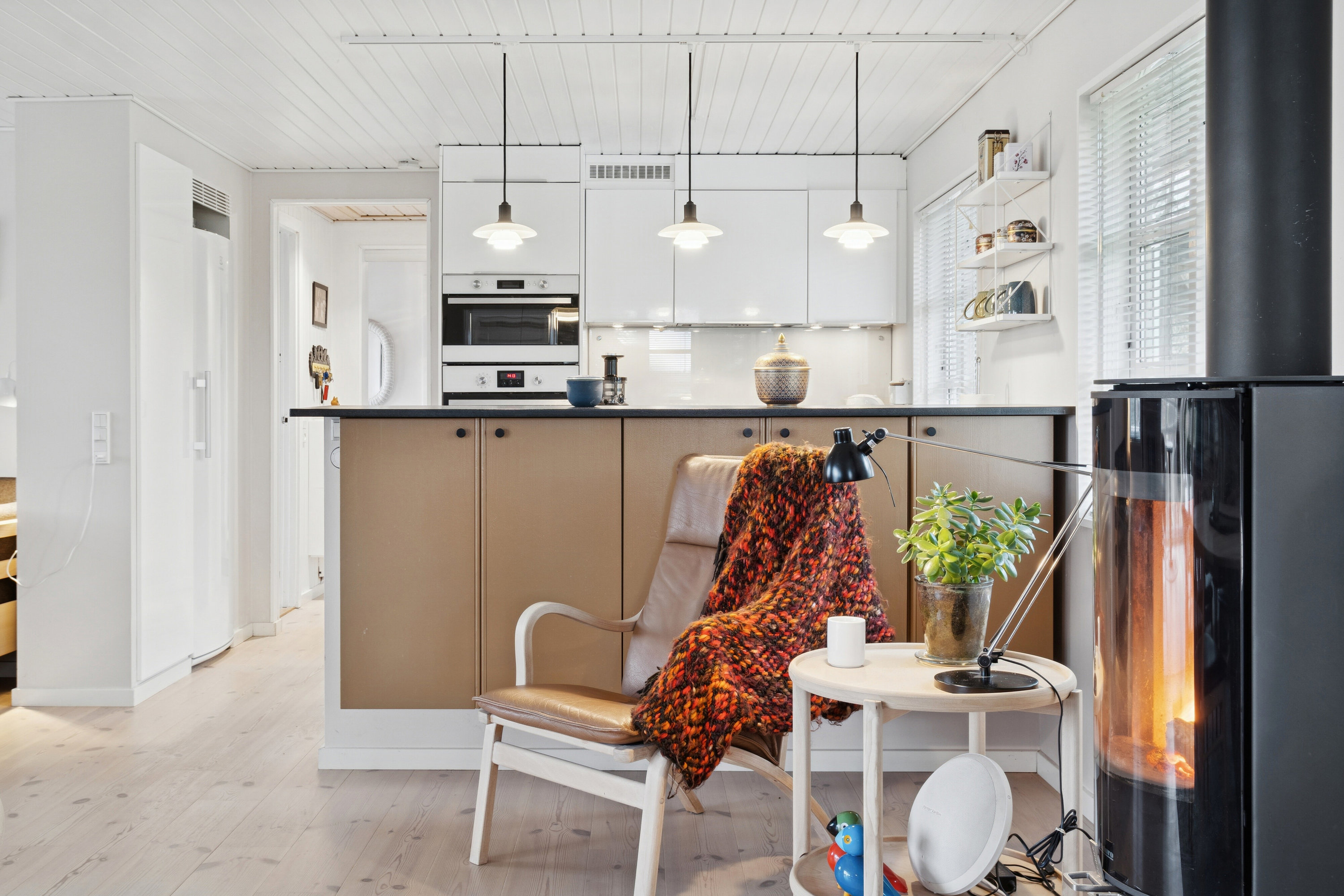 Fremhævet stue billede i fuldskærmstilstand. Billede af Skadevænget 8, Vellerup, 4050 Skibby