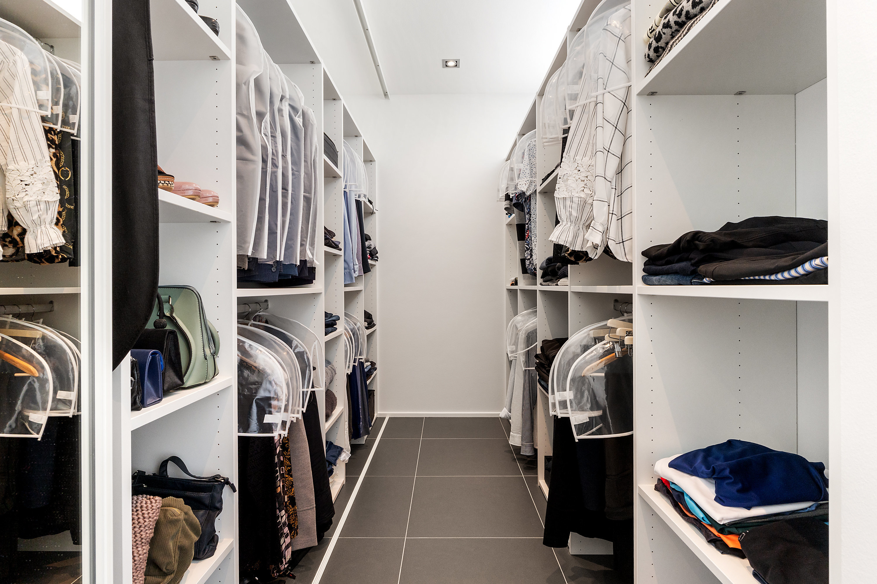 Fremhævet  billede i fuldskærmstilstand. Billede af Høngårds Ager 72, 9800 Hjørring