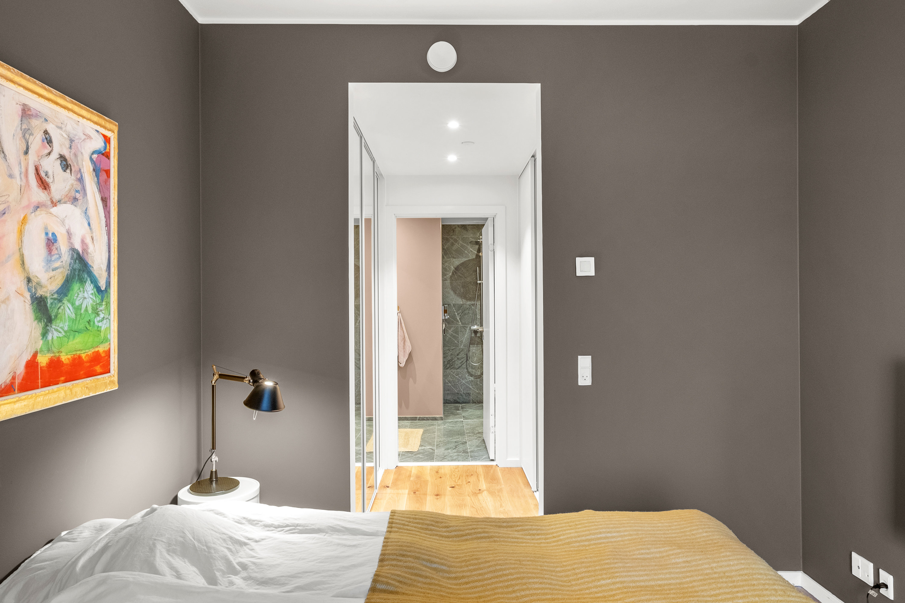 Fremhævet soveværelse billede i fuldskærmstilstand. Billede af Esther Aggebos Gade 30, 3. 4., 8000 Aarhus C