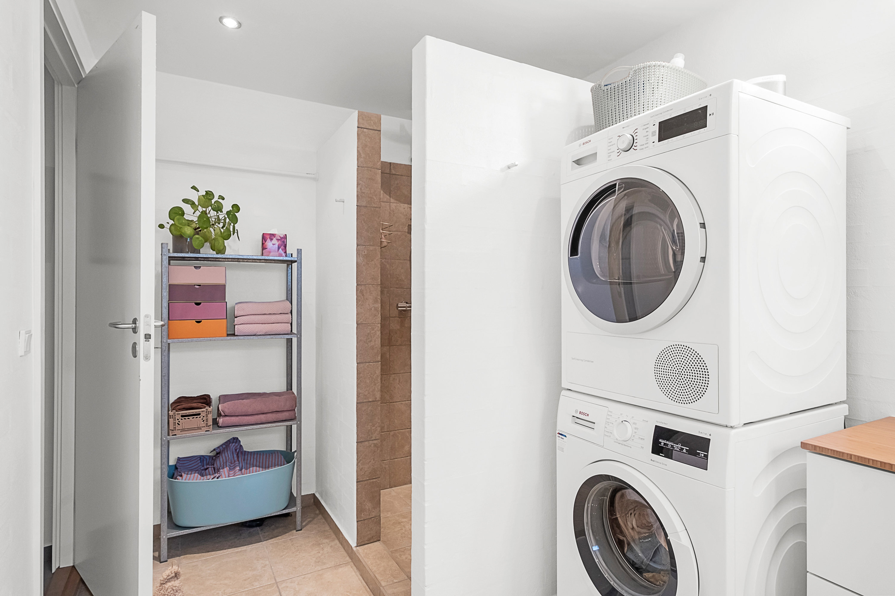 Fremhævet badeværelse billede i fuldskærmstilstand. Billede af St. Blichers Vej 58, 1., Hasle, 8210 Aarhus V