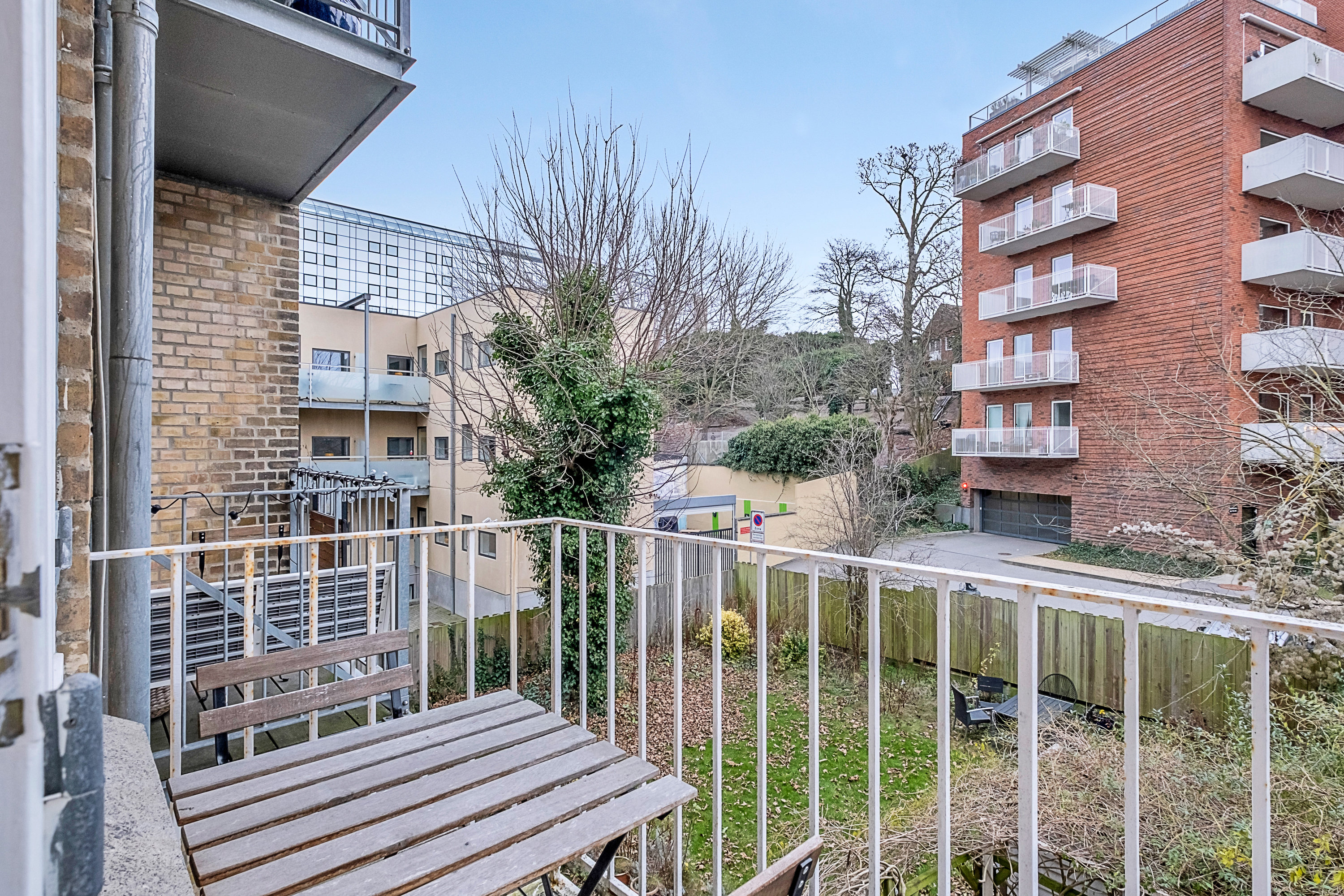 Miniaturebillede 2: altan. Billede af Eckersbergsgade 21, 1. tv., 8000 Aarhus C