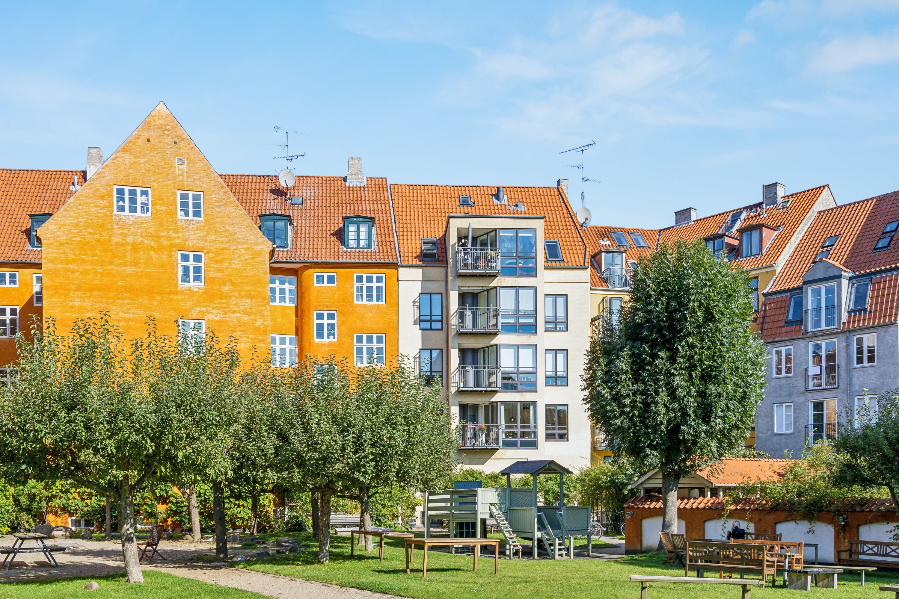 Fremhævet  billede i fuldskærmstilstand. Billede af Fiolstræde 28A, 2. th., 1171 København K