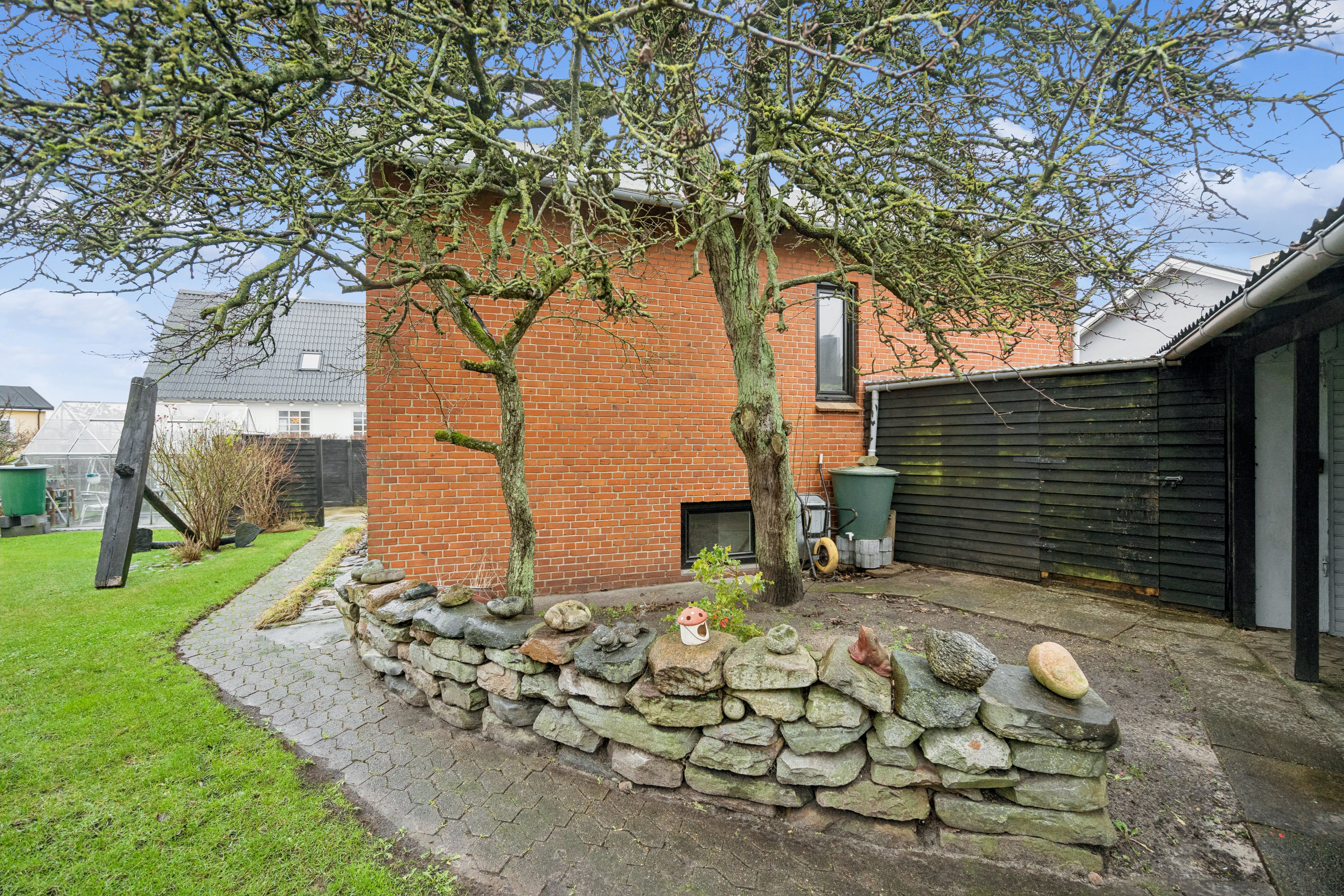 Fremhævet have billede i fuldskærmstilstand. Billede af Elme Alle 9, 9850 Hirtshals