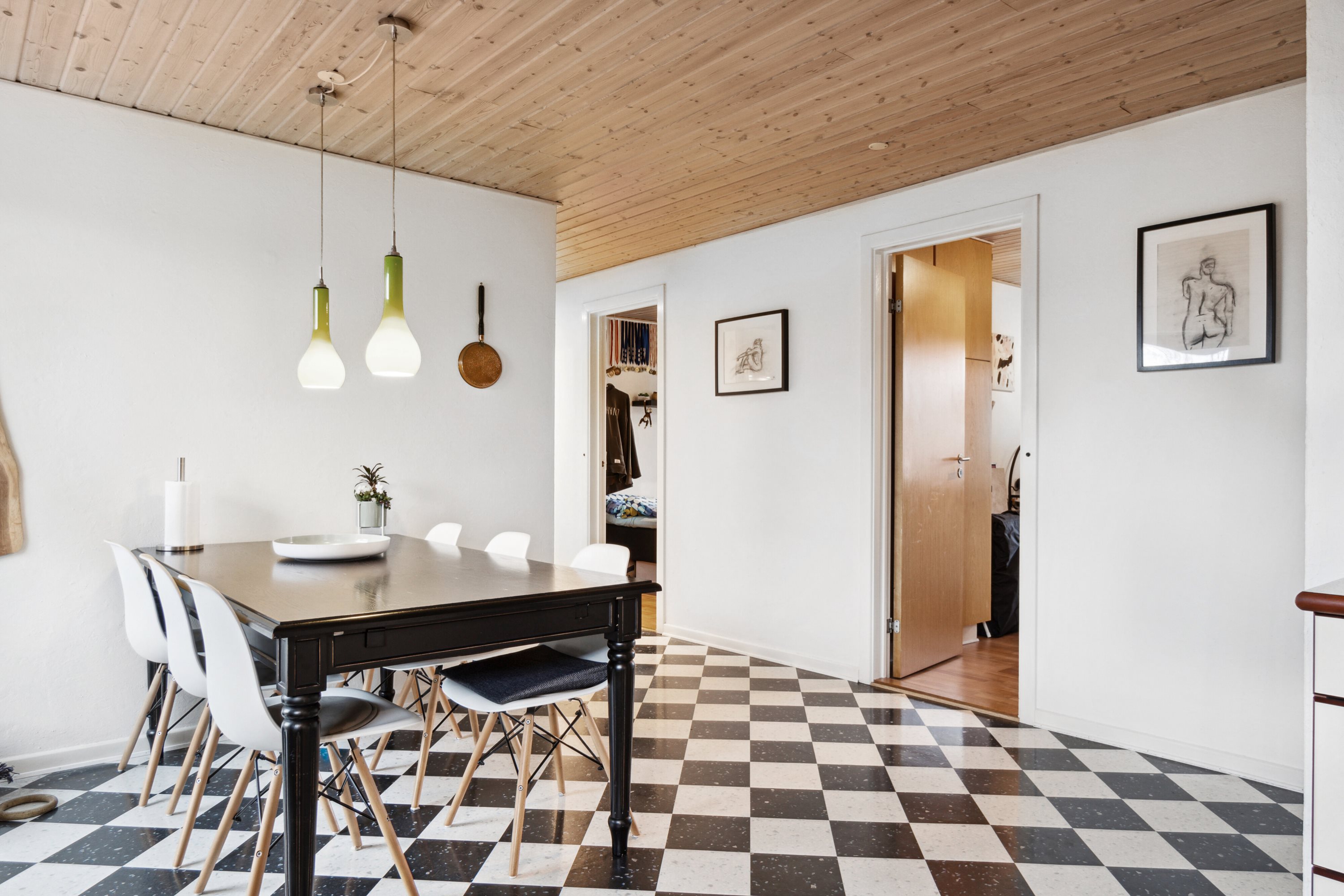 Fremhævet spiseplads billede i fuldskærmstilstand. Billede af Blomstervænget 34, Rindum, 6950 Ringkøbing