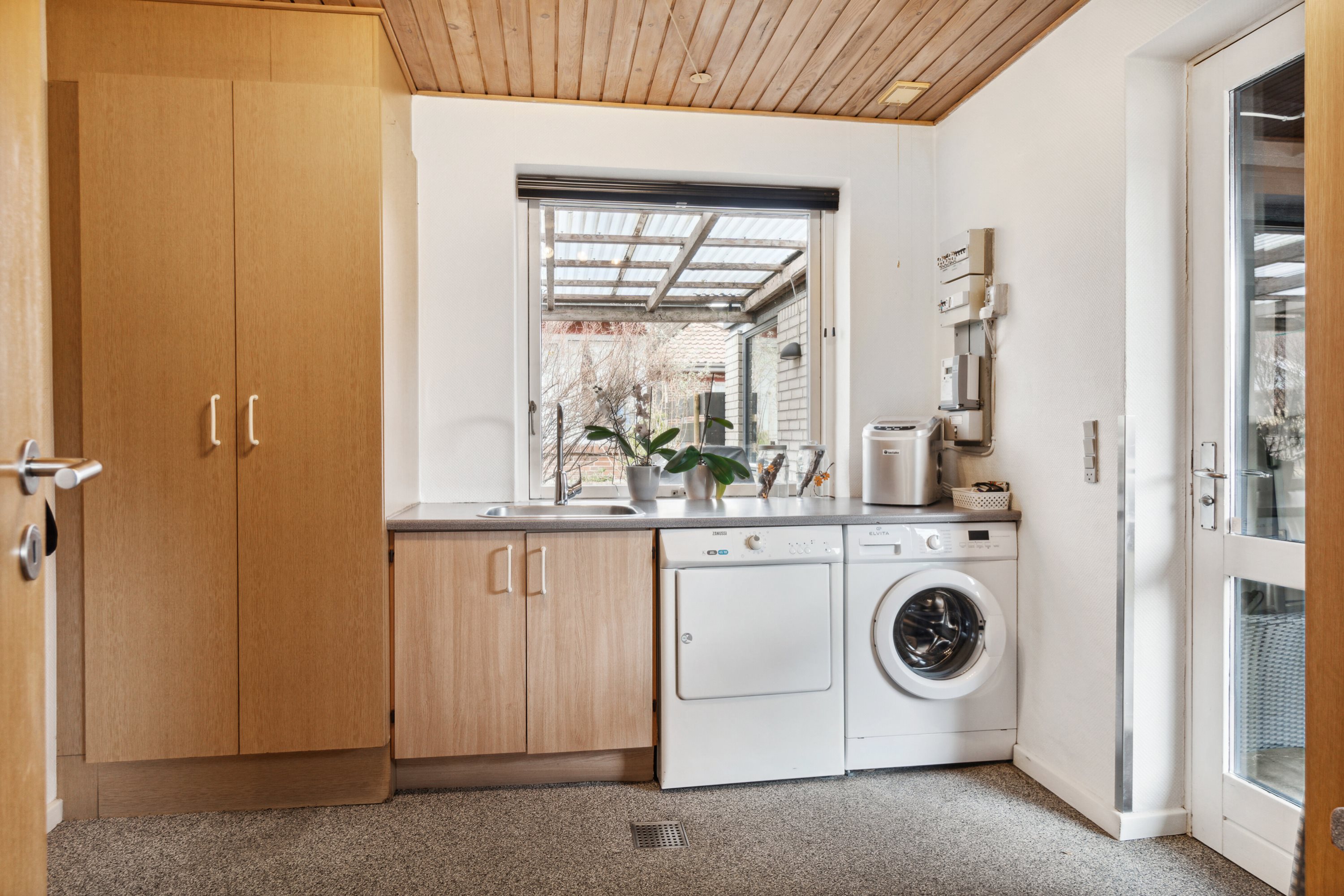 Fremhævet bryggers billede i fuldskærmstilstand. Billede af Blomstervænget 34, Rindum, 6950 Ringkøbing