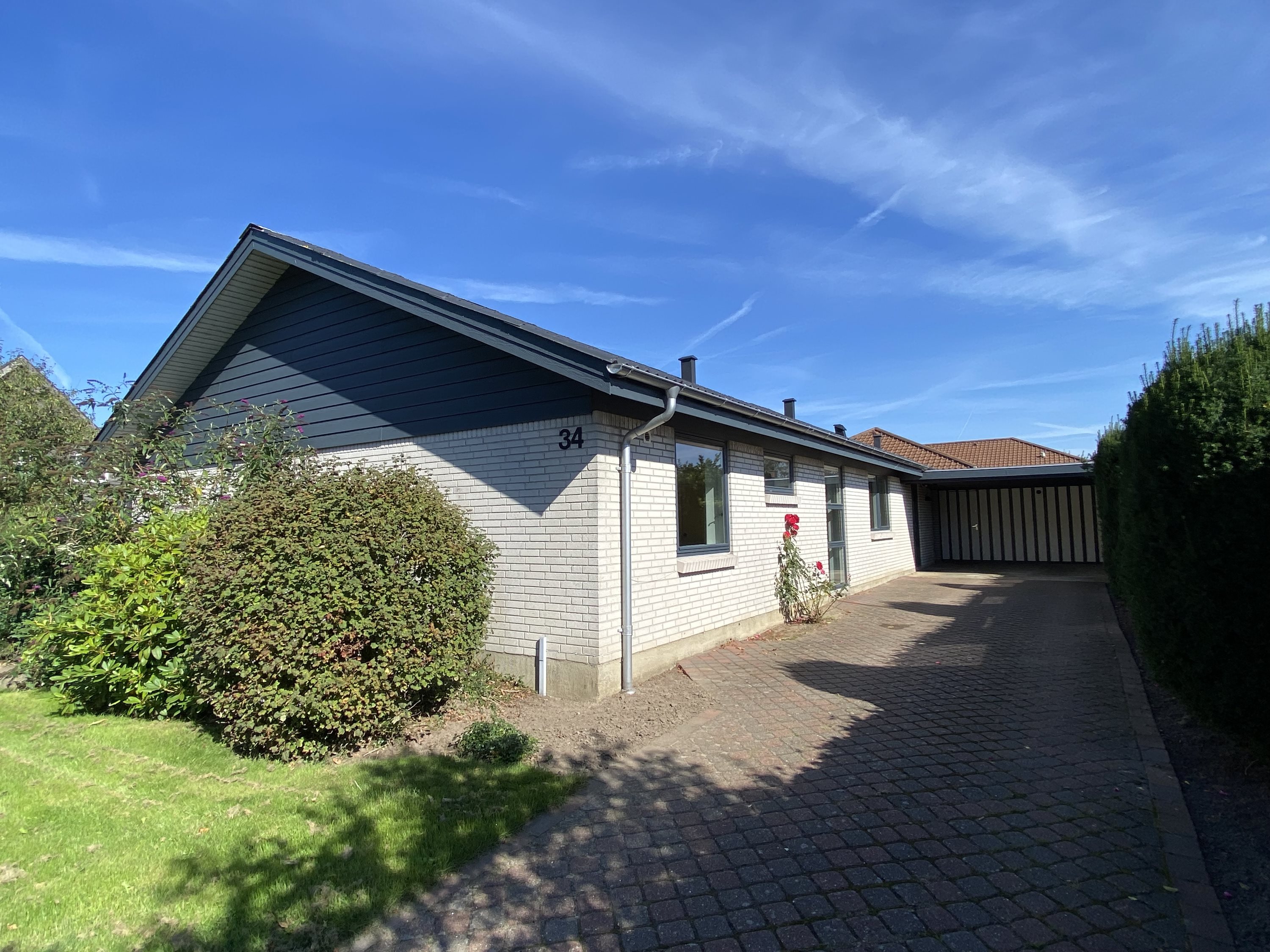 Fremhævet ejendommen billede i fuldskærmstilstand. Billede af Blomstervænget 34, Rindum, 6950 Ringkøbing