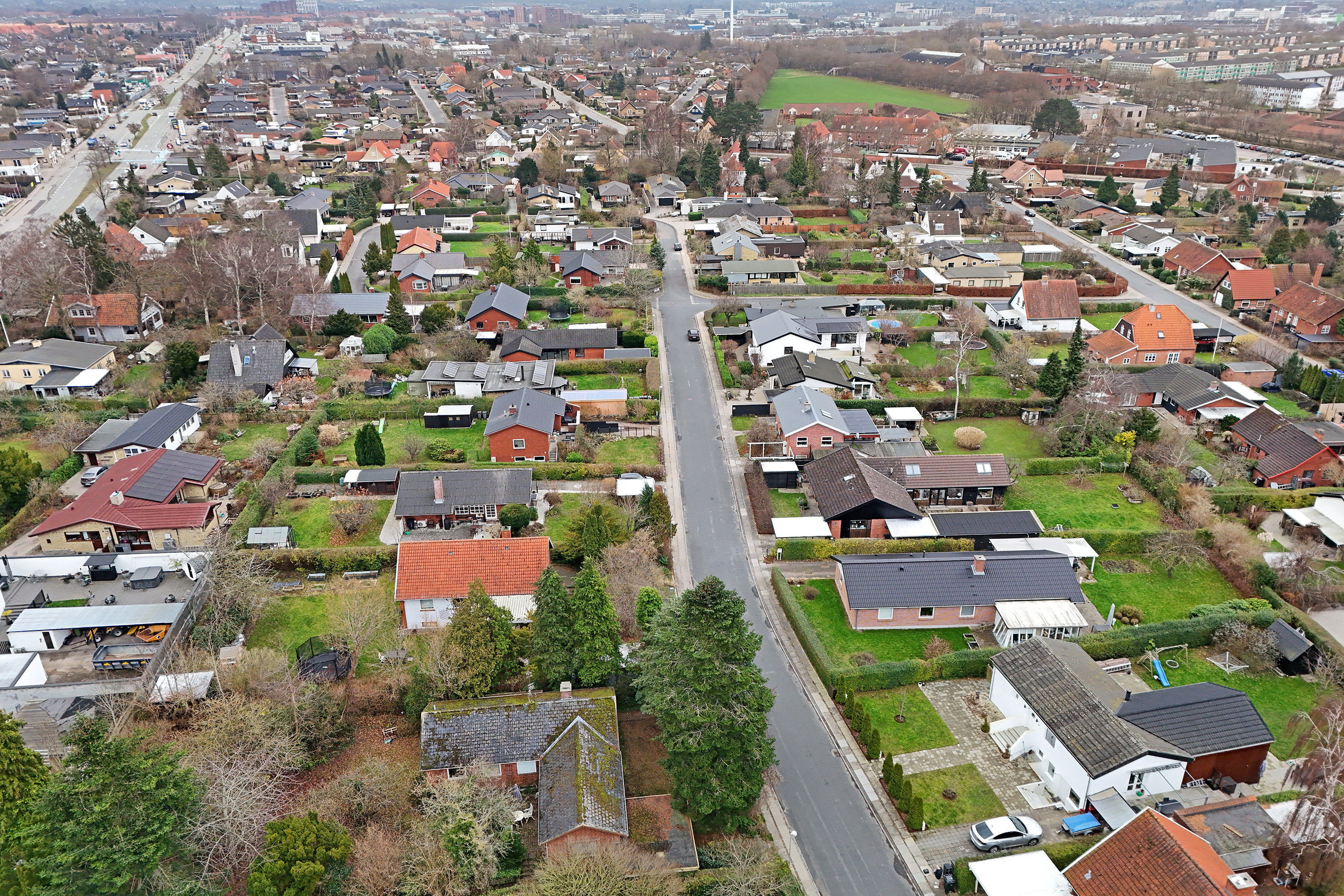 Fremhævet set oppefra billede i fuldskærmstilstand. Billede af Jyttevej 19, 2740 Skovlunde