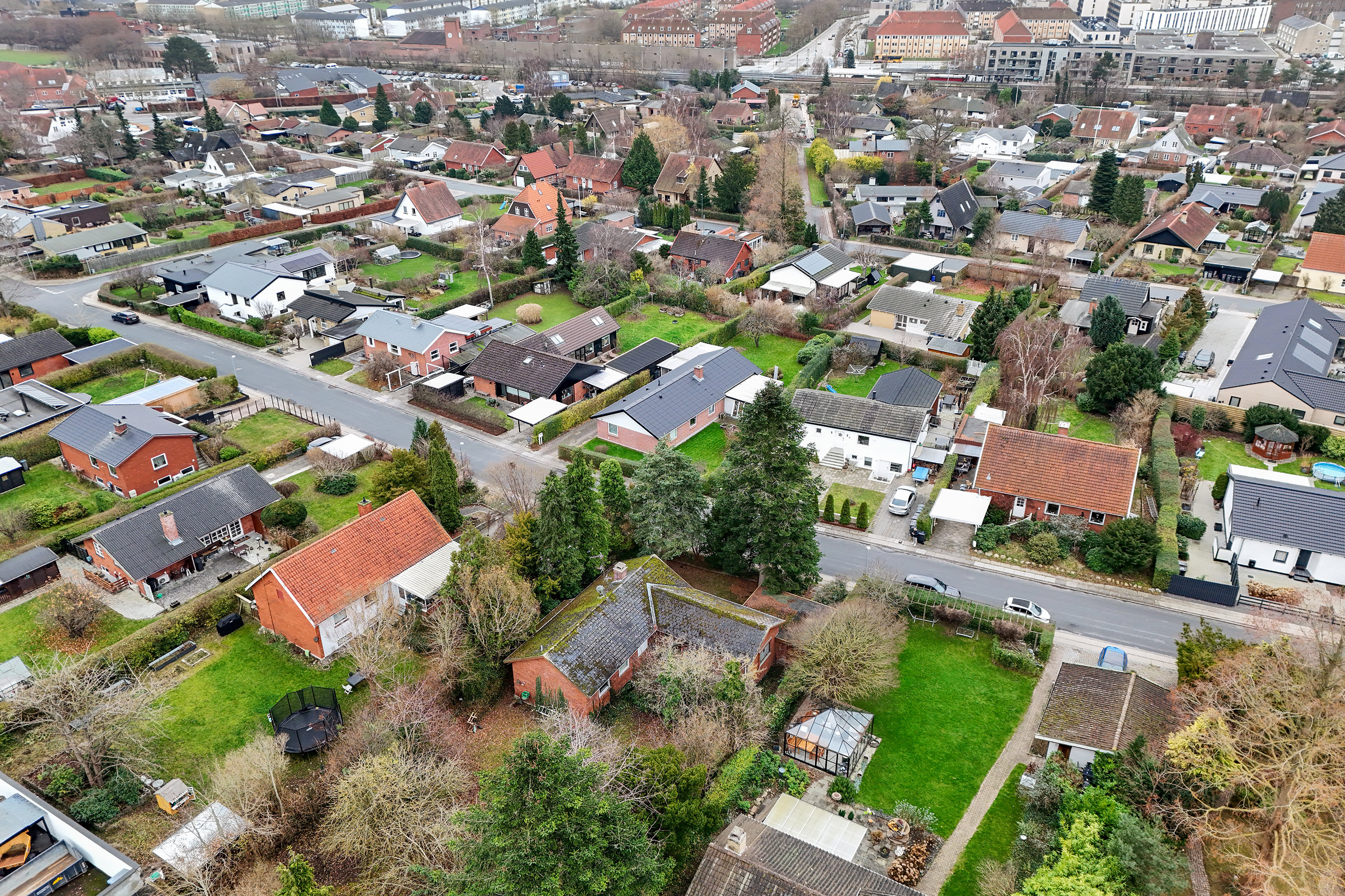 Fremhævet set oppefra billede i fuldskærmstilstand. Billede af Jyttevej 19, 2740 Skovlunde