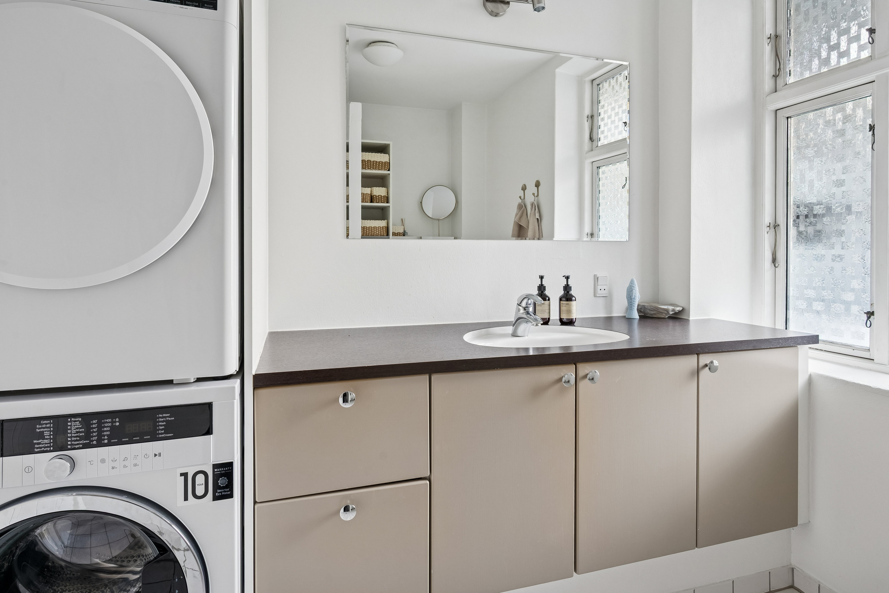 Fremhævet badeværelse billede i fuldskærmstilstand. Billede af Nørregade 59, 1., 8000 Aarhus C