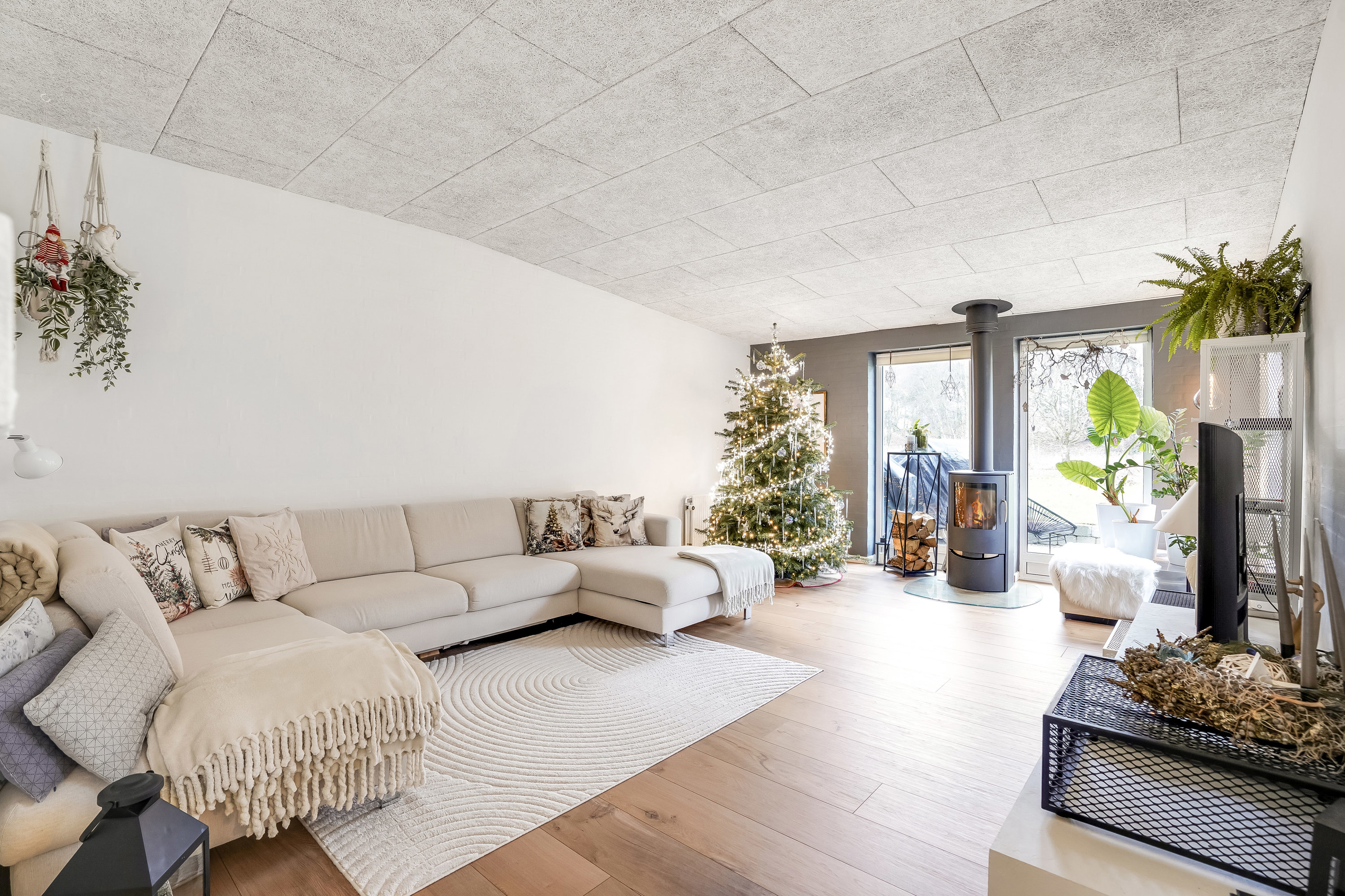 Fremhævet stue billede i fuldskærmstilstand. Billede af Søndervold 108, 7200 Grindsted