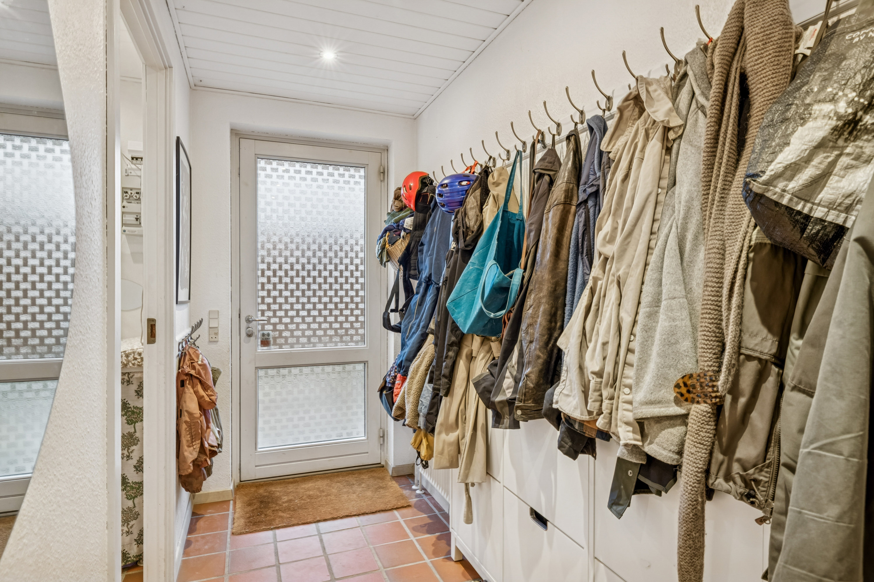 Fremhævet gang billede i fuldskærmstilstand. Billede af Finkevej 22, Thorsager, 8410 Rønde