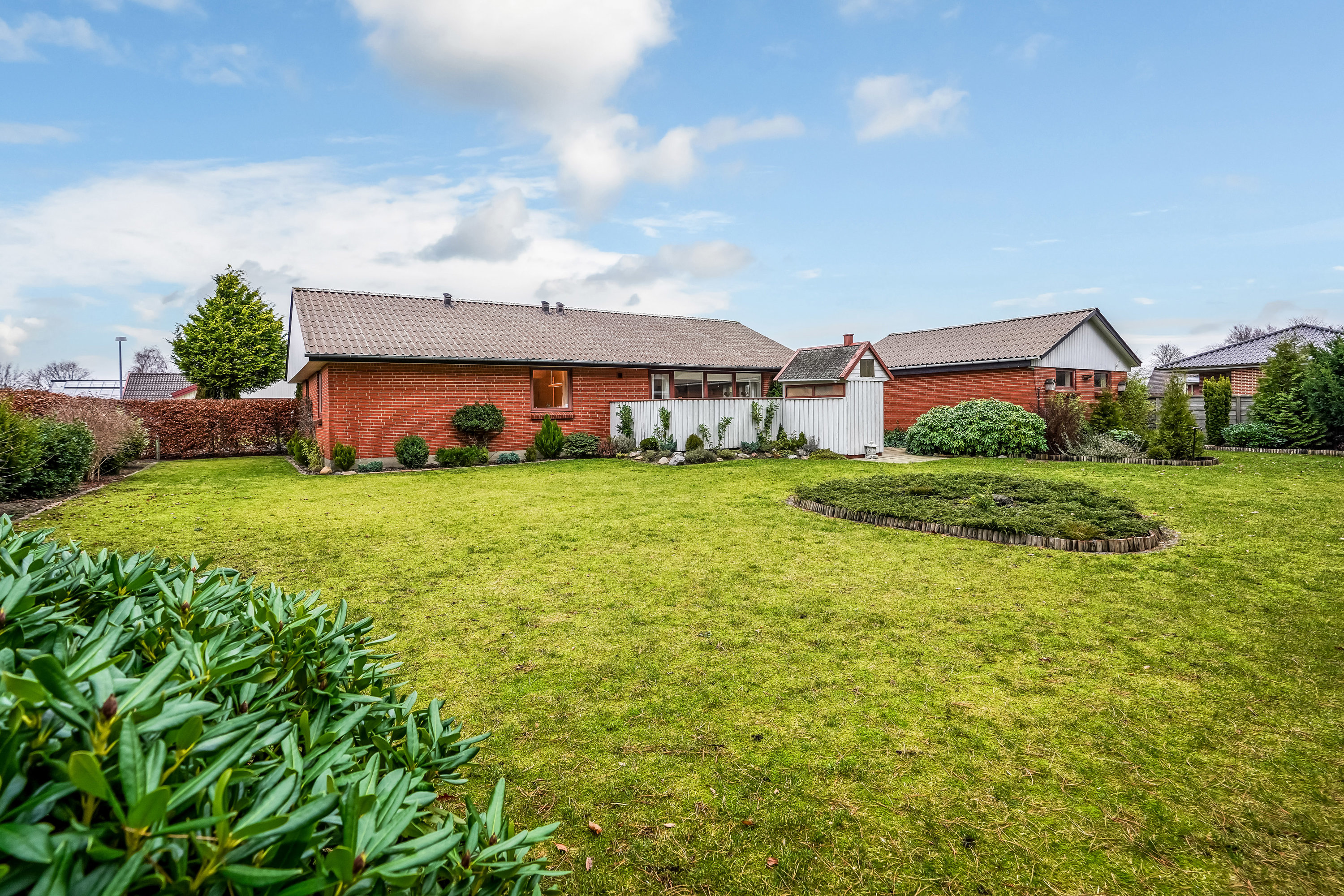 Fremhævet have billede i fuldskærmstilstand. Billede af Sønderkær 404, 7190 Billund