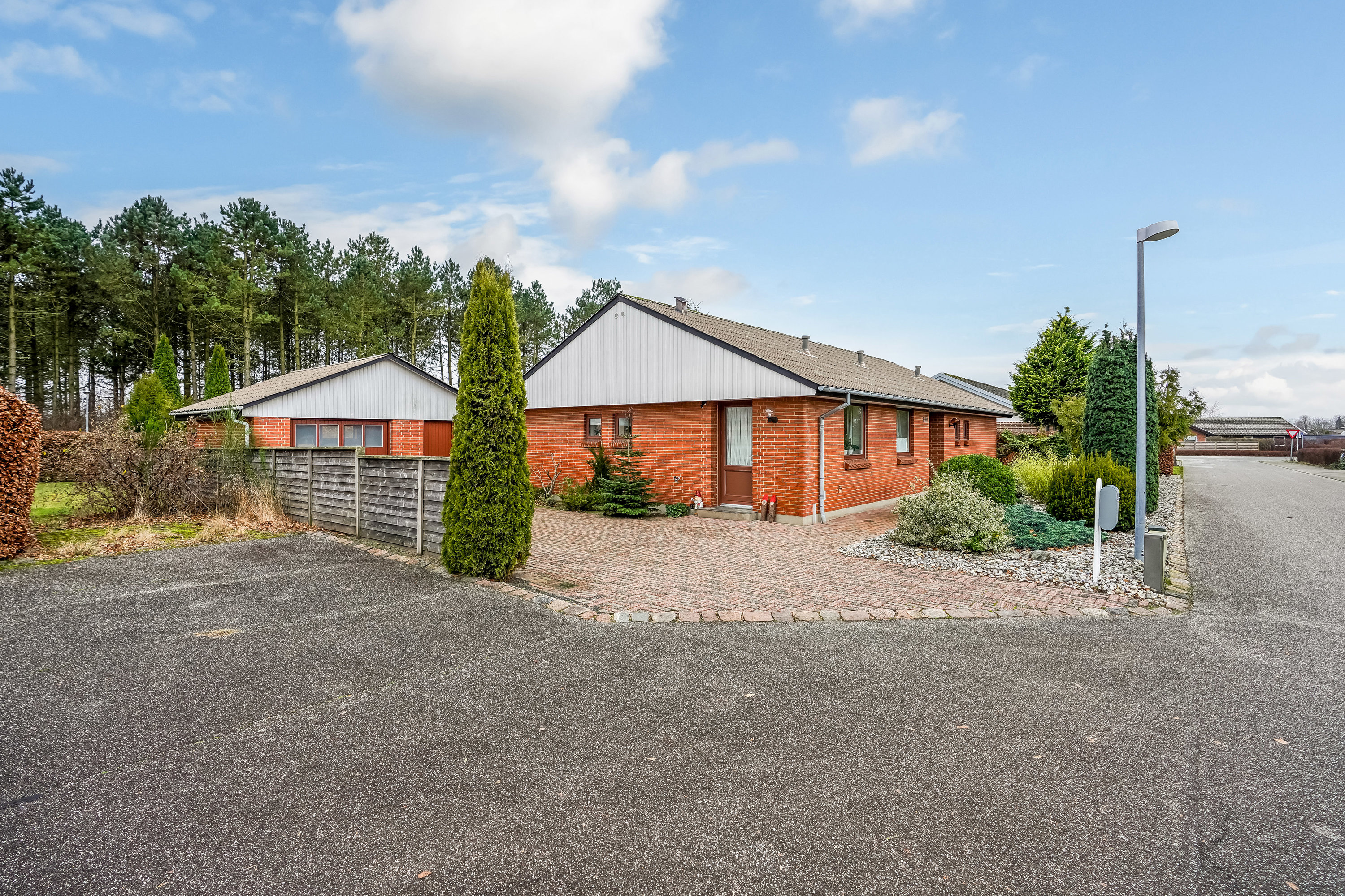 Fremhævet ejendommen billede i fuldskærmstilstand. Billede af Sønderkær 404, 7190 Billund