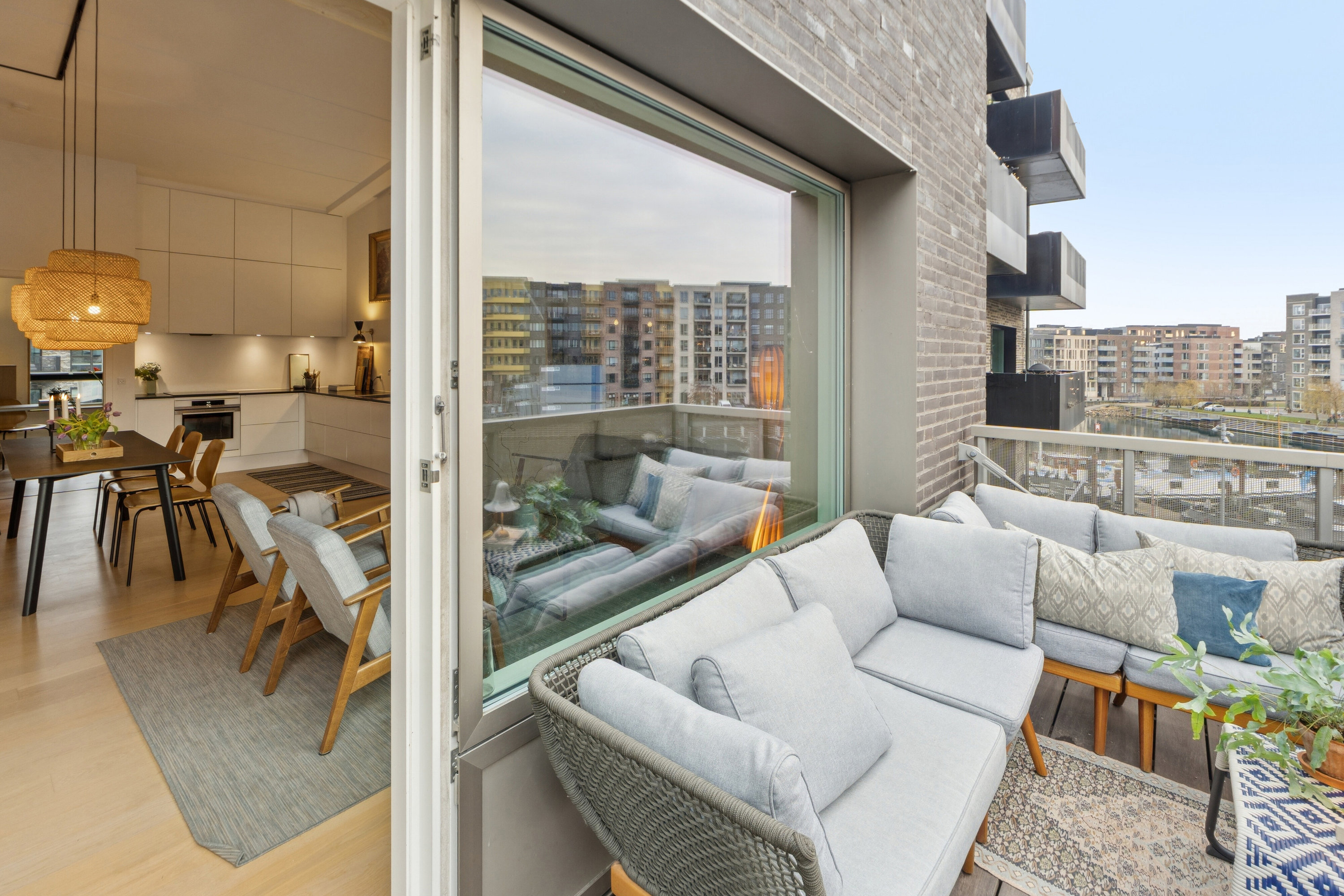 Fremhævet tagterrasse billede i fuldskærmstilstand. Billede af Frederikskaj 2H, 3. tv., 2450 København SV