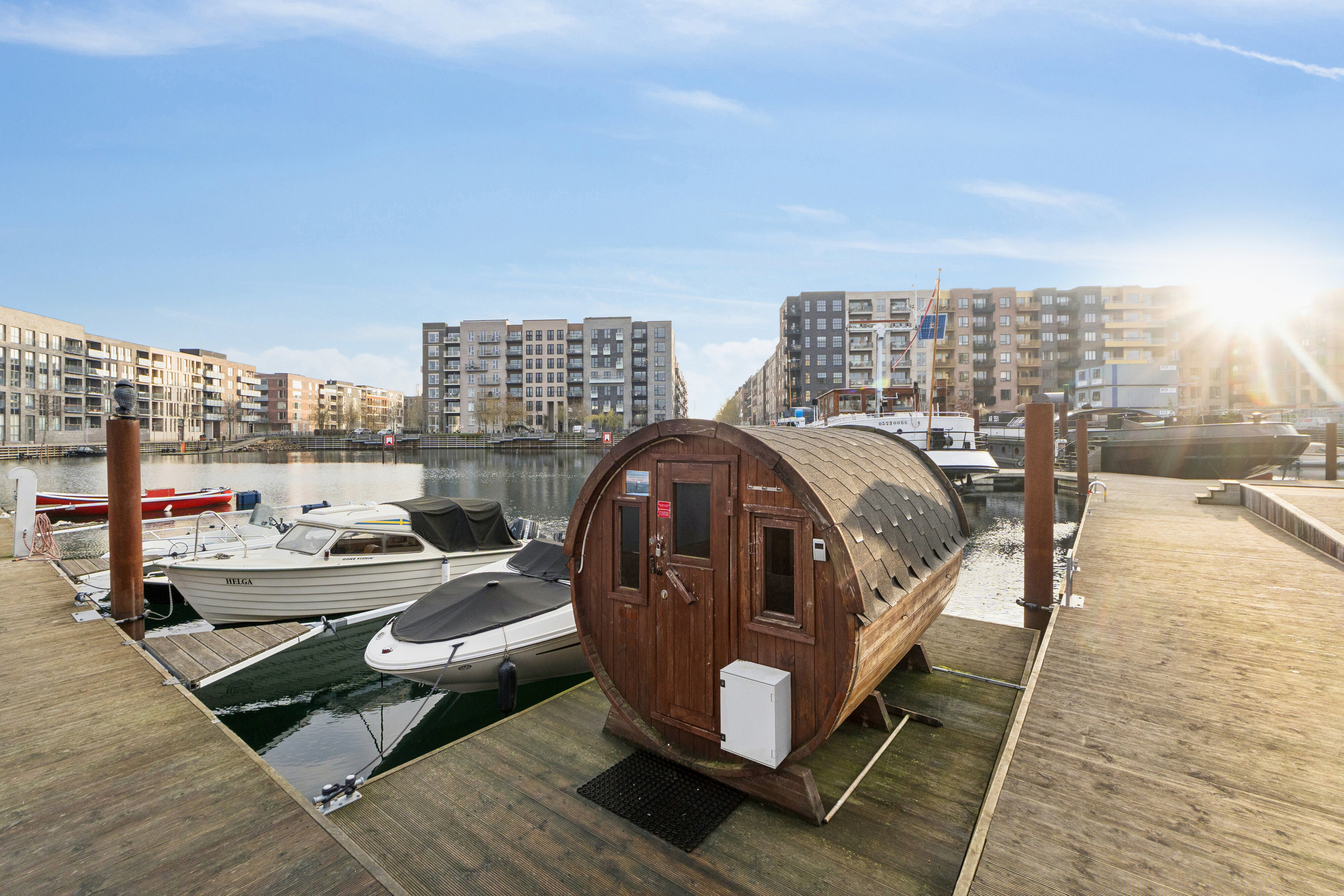 Fremhævet udendørs billede i fuldskærmstilstand. Billede af Frederikskaj 2H, 3. tv., 2450 København SV