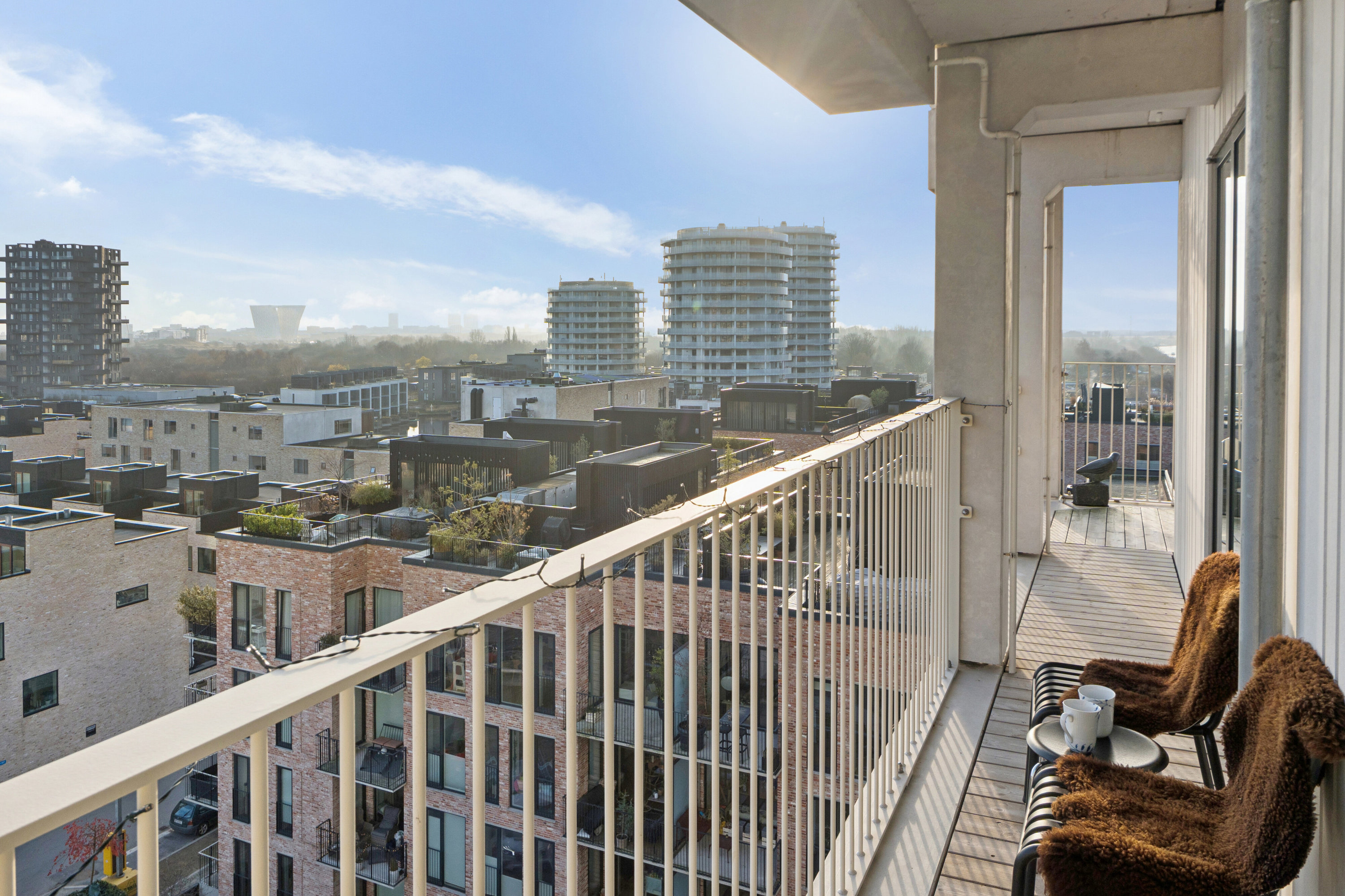 Fremhævet altan billede i fuldskærmstilstand. Billede af Islands Brygge 92, 6. 3., 2300 København S