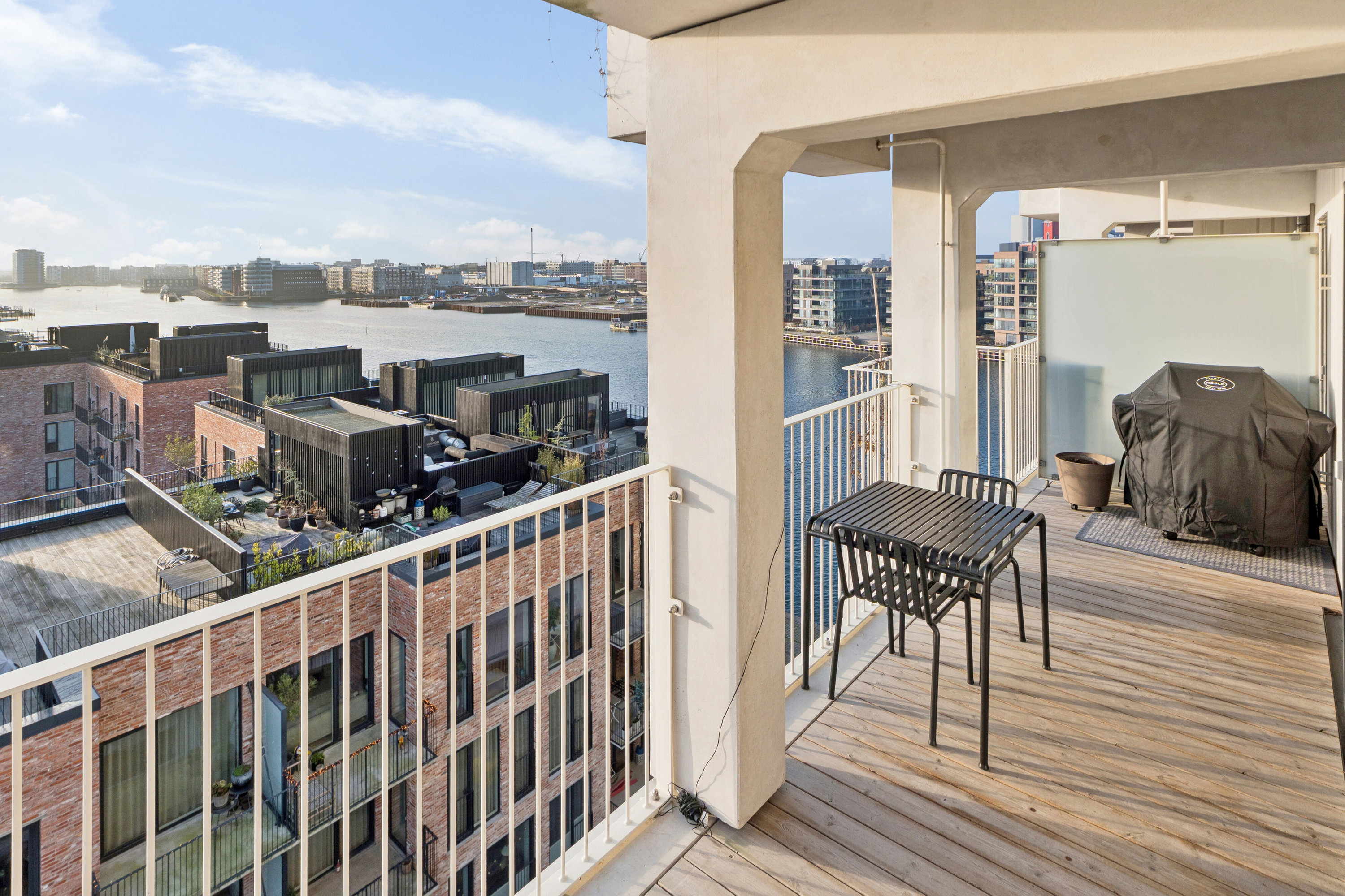 Miniaturebillede 1: altan. Billede af Islands Brygge 92, 6. 3., 2300 København S