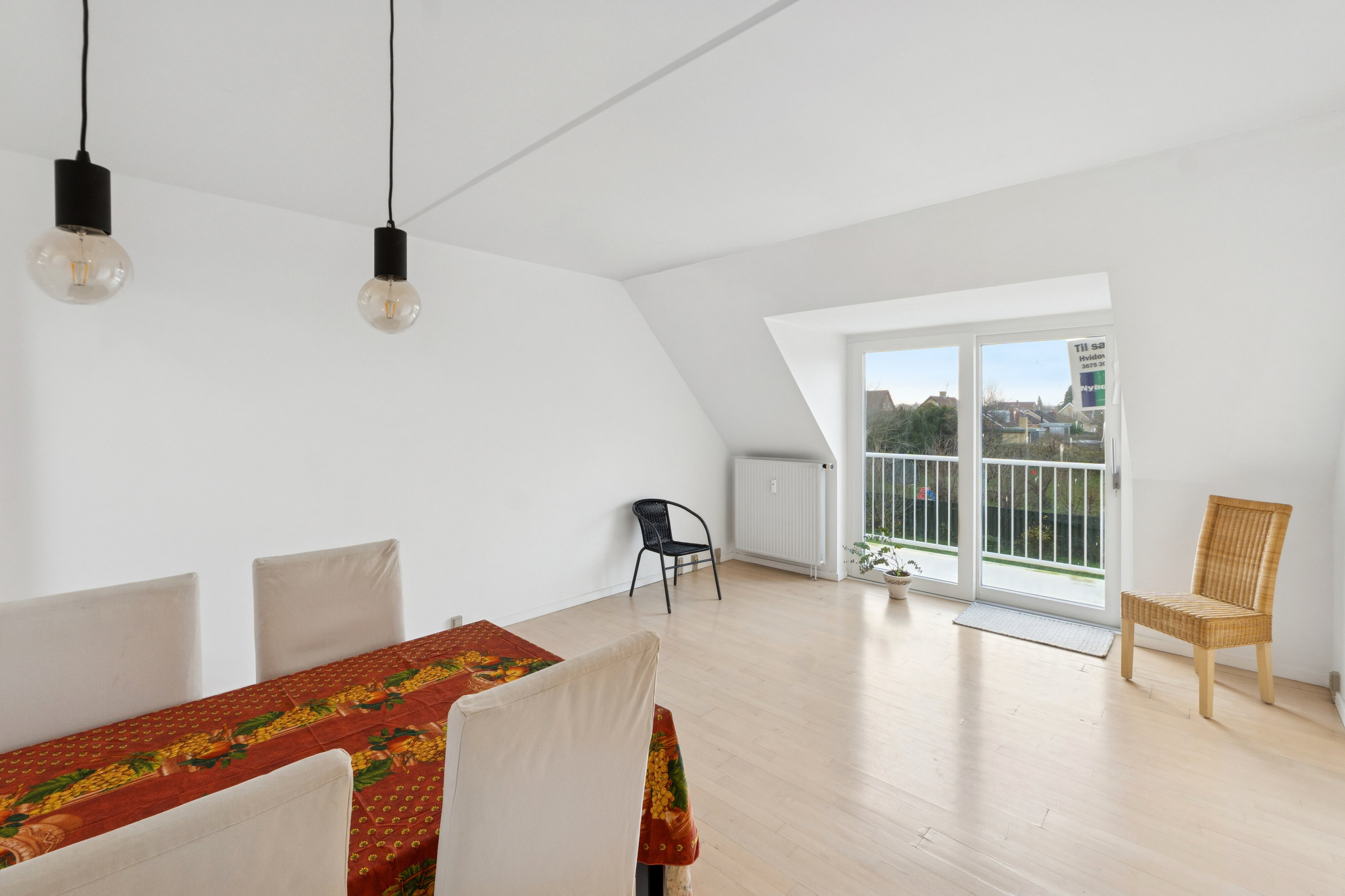 Miniaturebillede 1: stue. Billede af Bolystvej 1D, 2. tv., 2650 Hvidovre