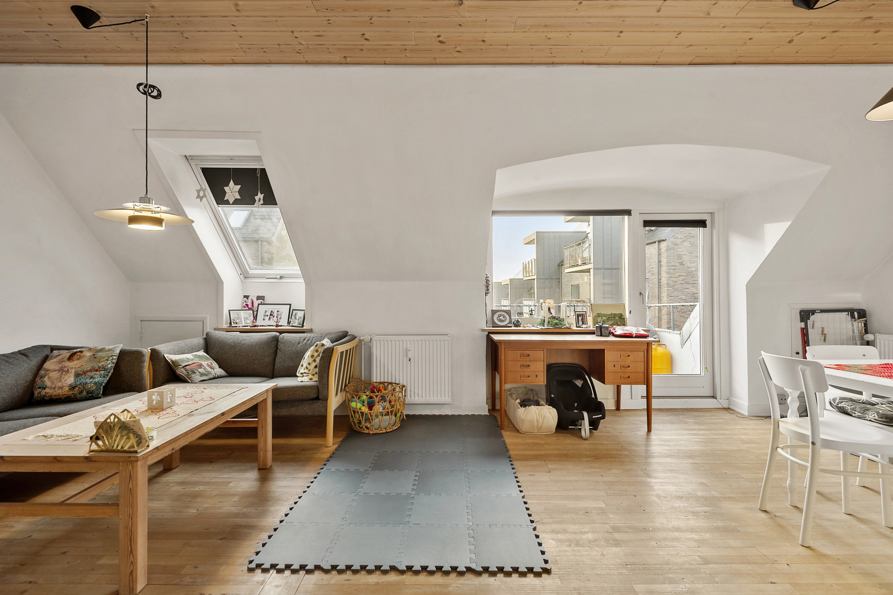 Fremhævet stue billede i fuldskærmstilstand. Billede af Enghavevej 1A, 2. tv., 6800 Varde