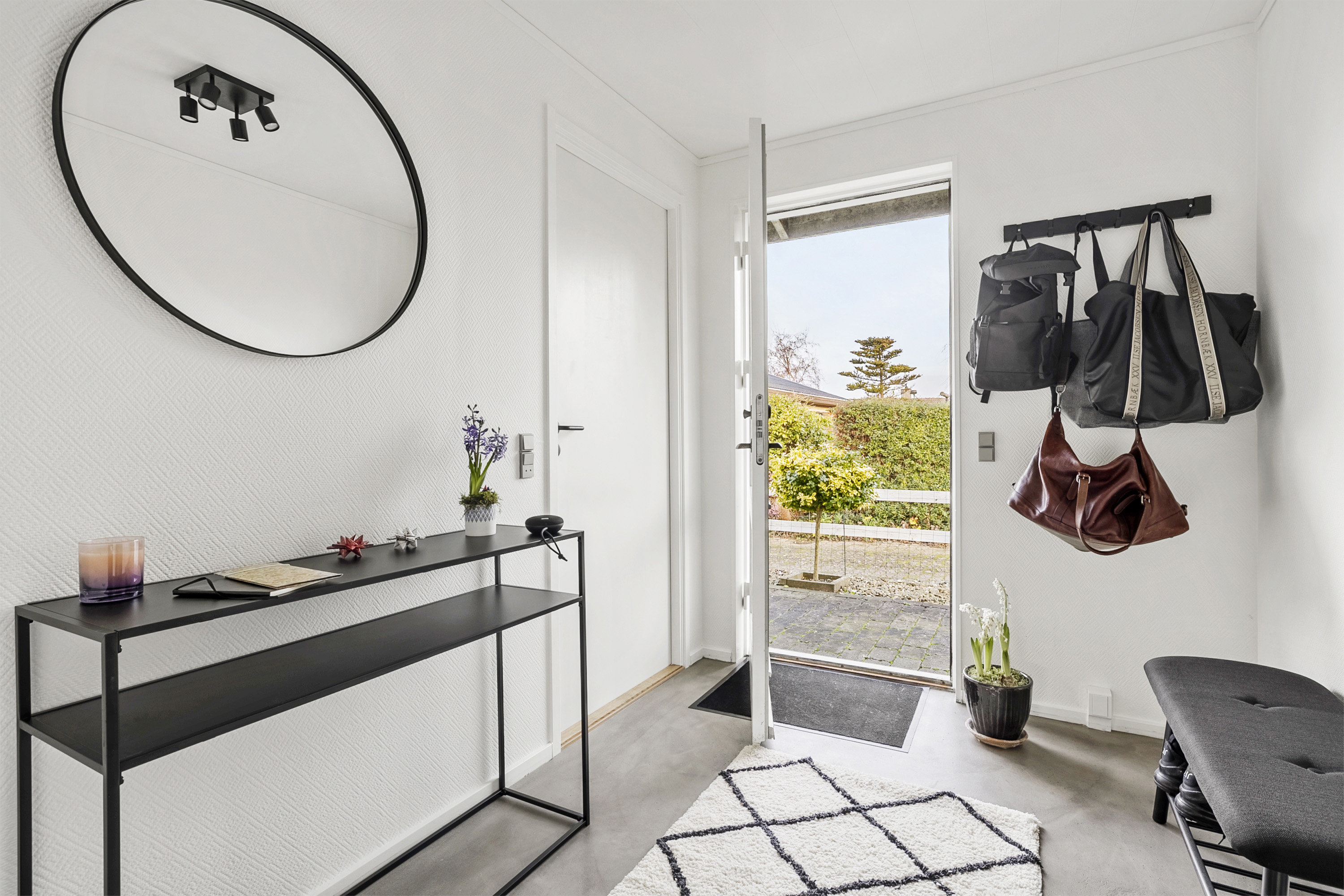 Fremhævet entré billede i fuldskærmstilstand. Billede af Skovbrinken 16, Korsør Syd, 4220 Korsør