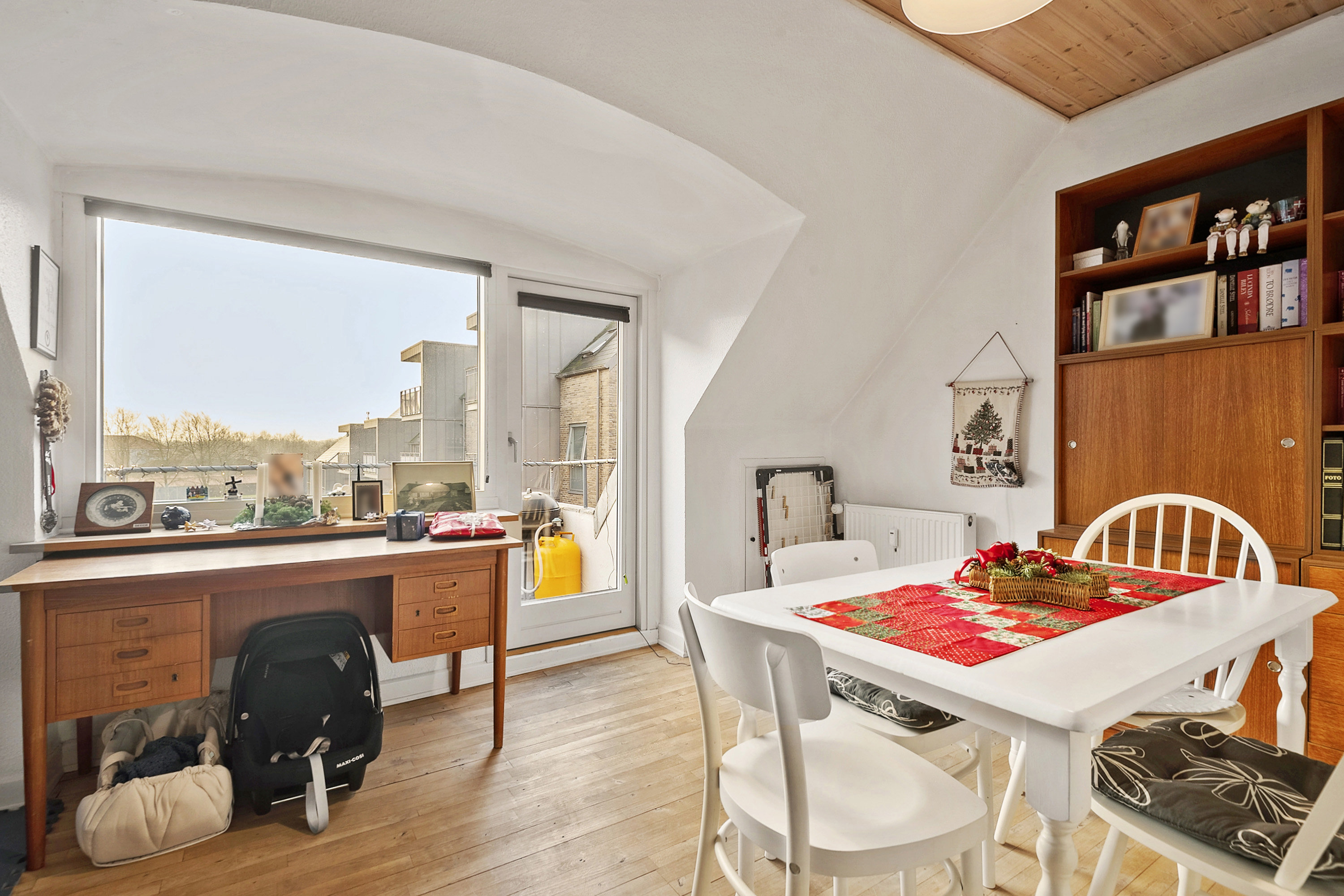 Fremhævet kontor billede i fuldskærmstilstand. Billede af Enghavevej 1A, 2. tv., 6800 Varde