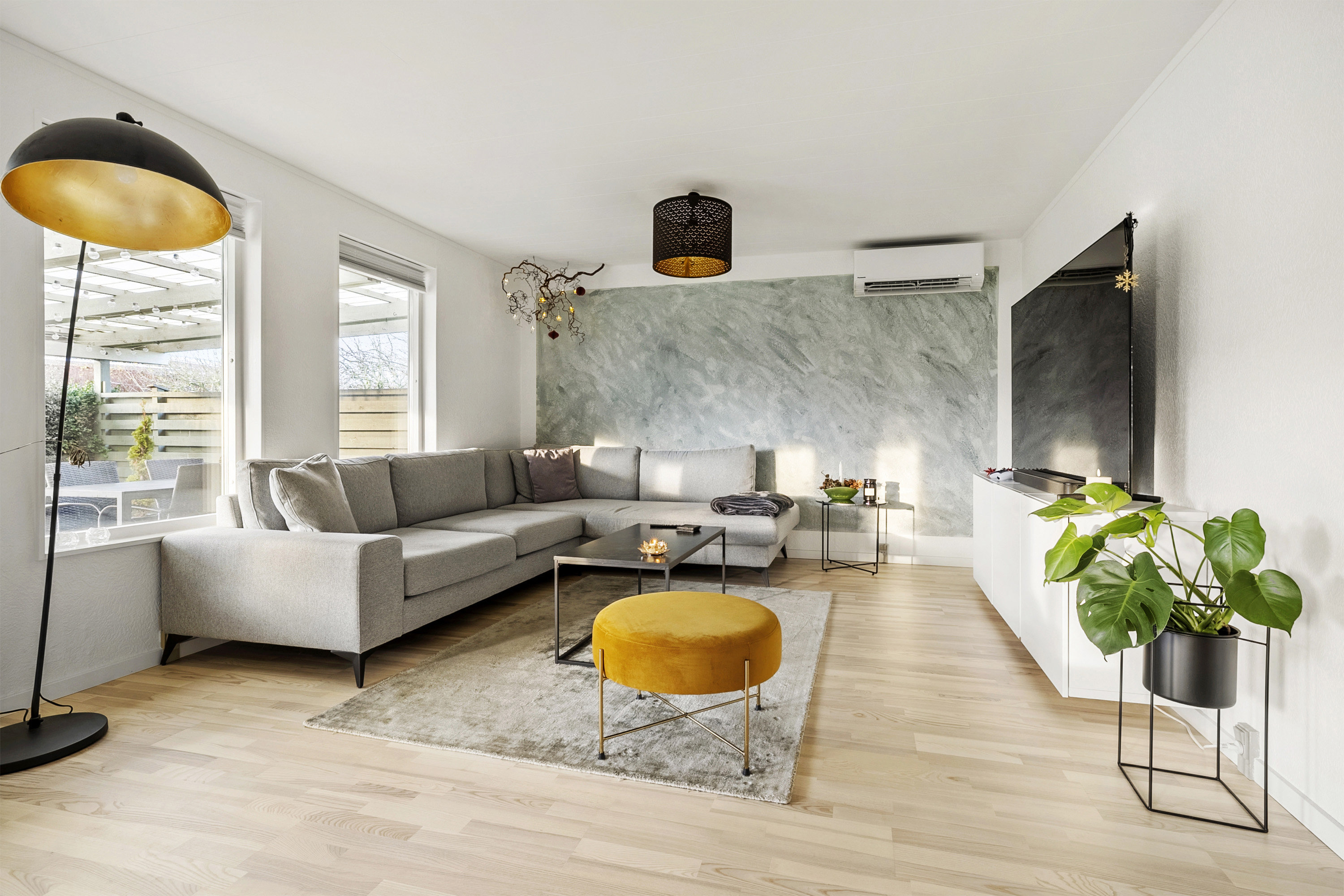 Fremhævet stue billede i fuldskærmstilstand. Billede af Skovbrinken 16, Korsør Syd, 4220 Korsør