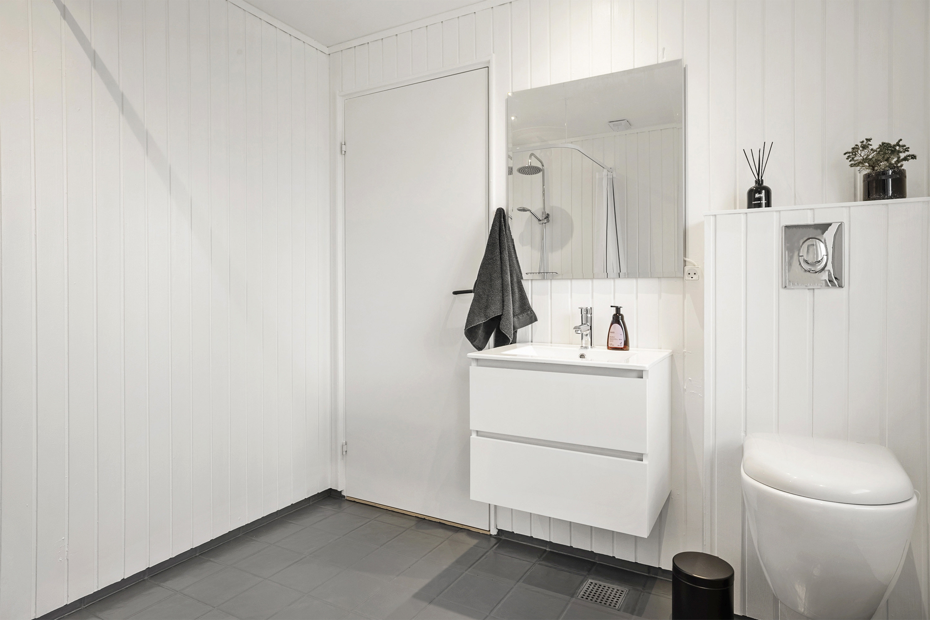 Fremhævet badeværelse billede i fuldskærmstilstand. Billede af Skovbrinken 16, Korsør Syd, 4220 Korsør