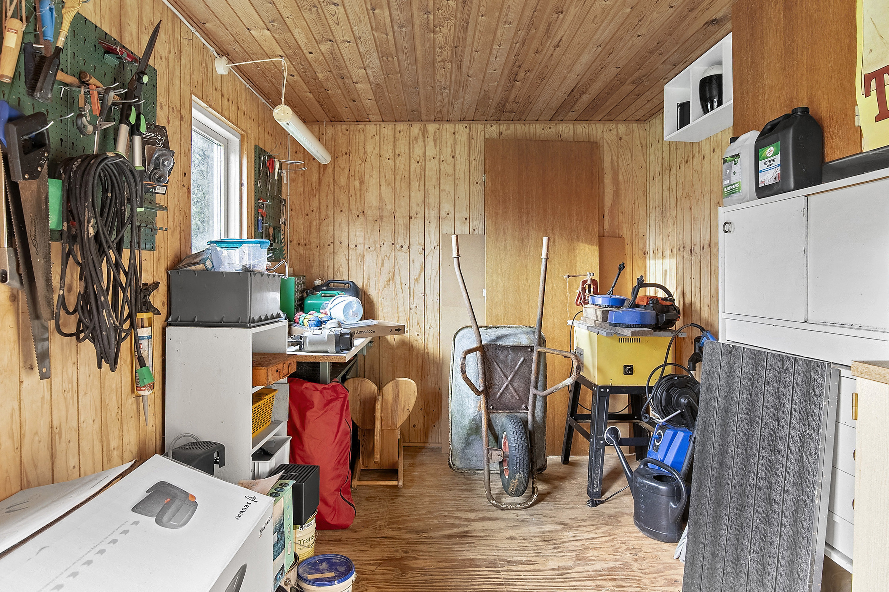 Fremhævet værelse billede i fuldskærmstilstand. Billede af Hybenvænget 37, 8362 Hørning