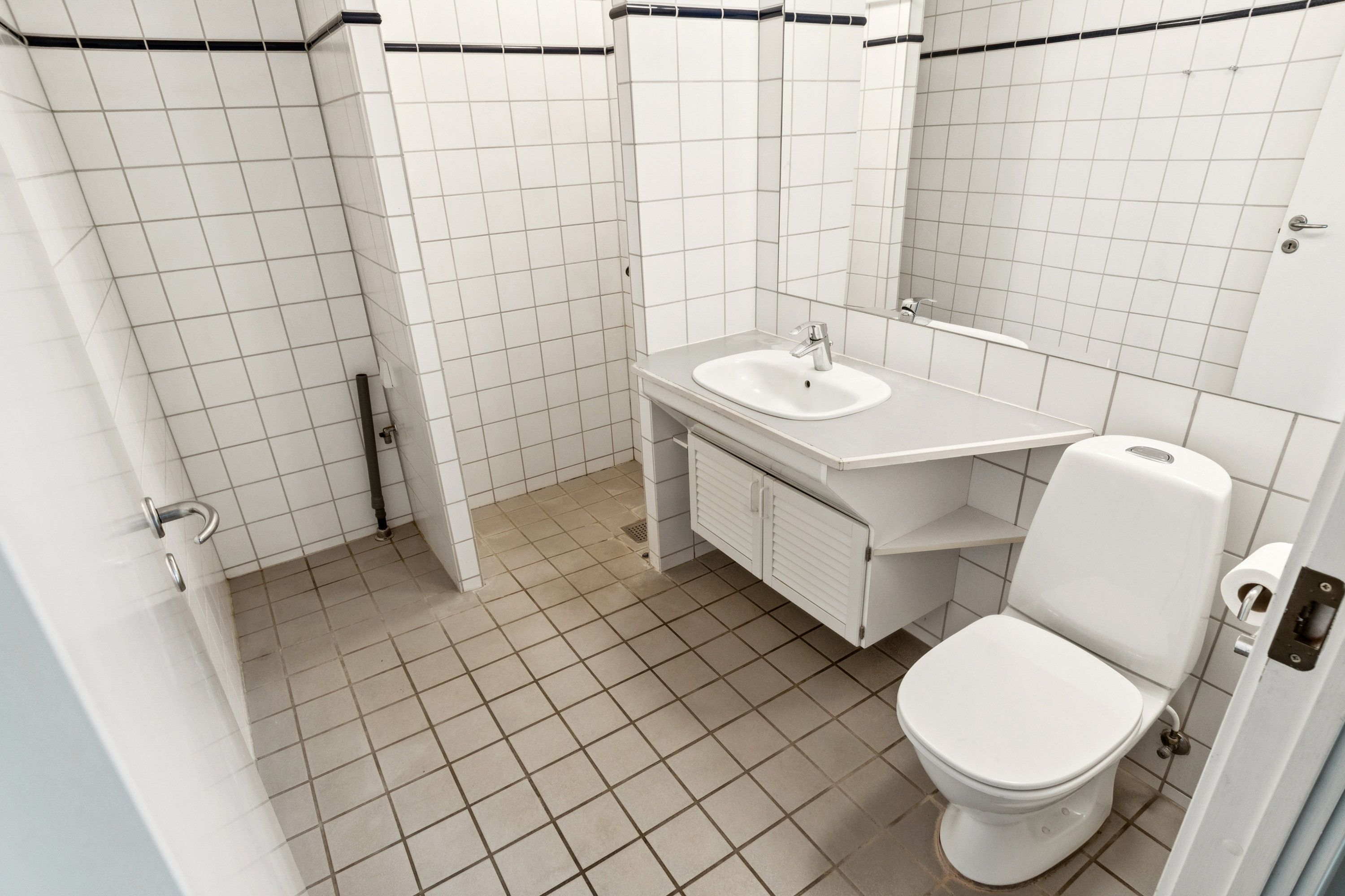 Fremhævet badeværelse billede i fuldskærmstilstand. Billede af Sveasvej 8, st.. 3., 1917 Frederiksberg C