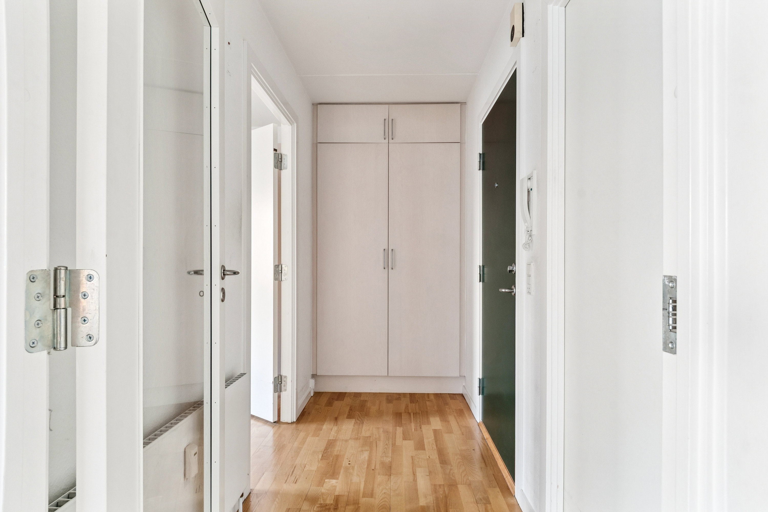 Fremhævet gang billede i fuldskærmstilstand. Billede af Sveasvej 8, st.. 3., 1917 Frederiksberg C