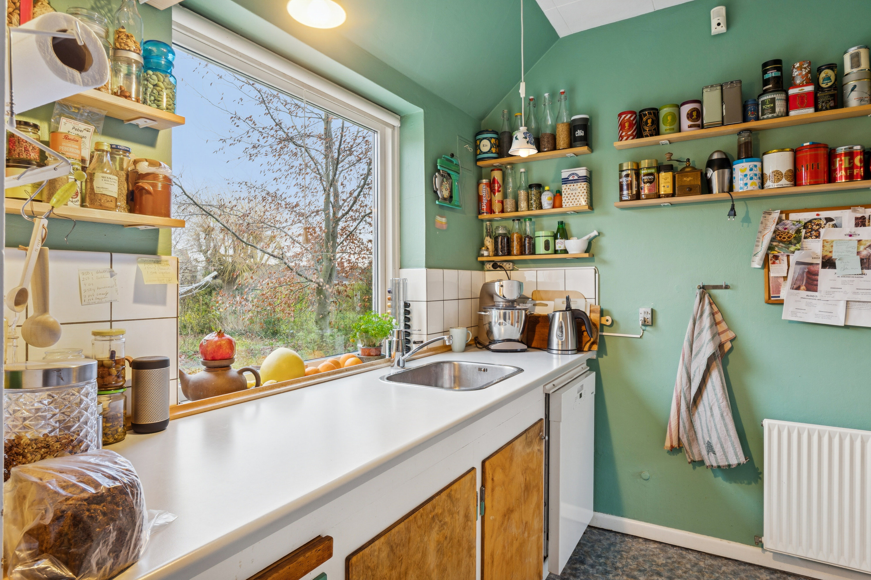 Fremhævet køkken billede i fuldskærmstilstand. Billede af Vinkelvænget 22, 2610 Rødovre