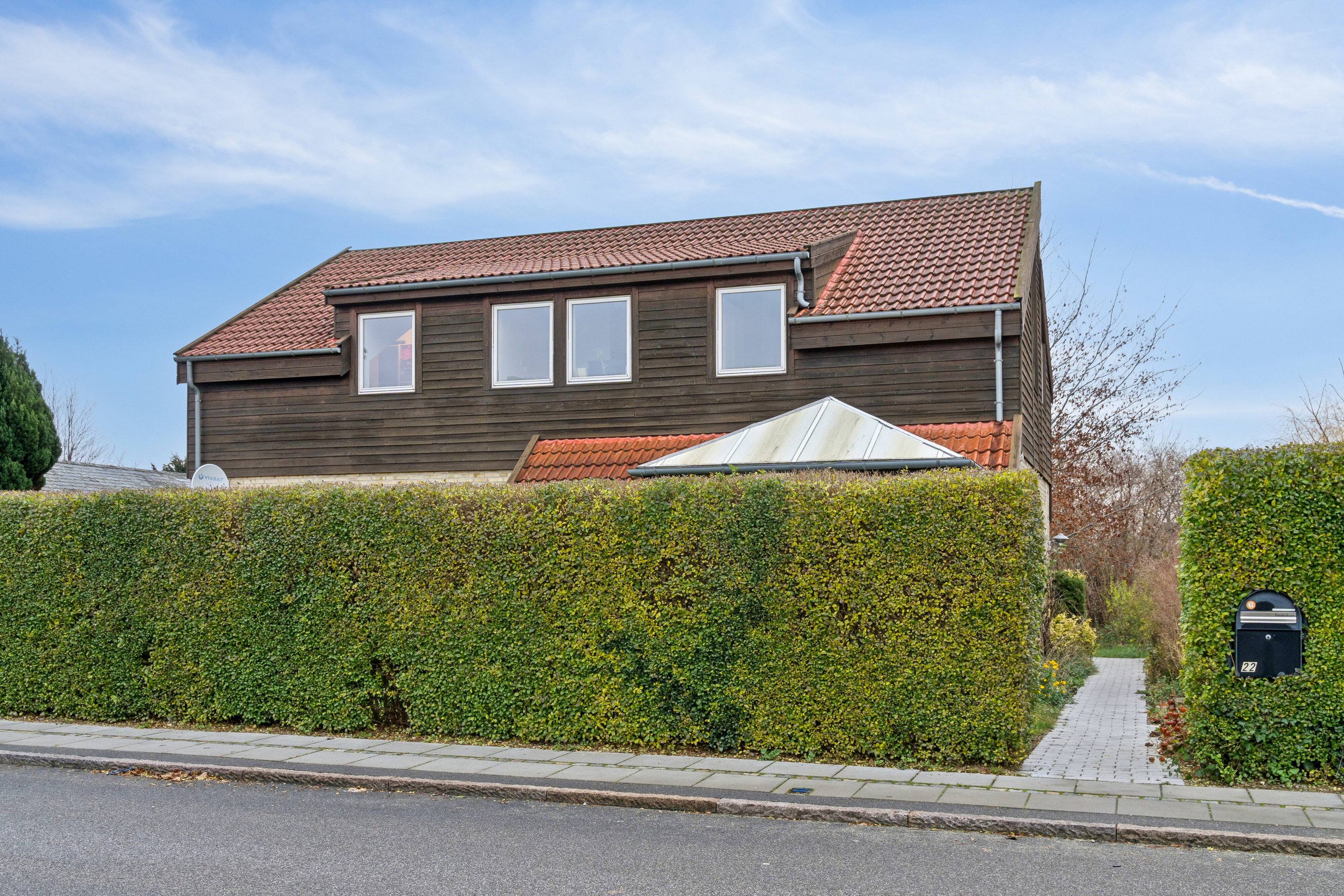 Villa: Set fra vejen på Vinkelvænget 22, 2610 Rødovre