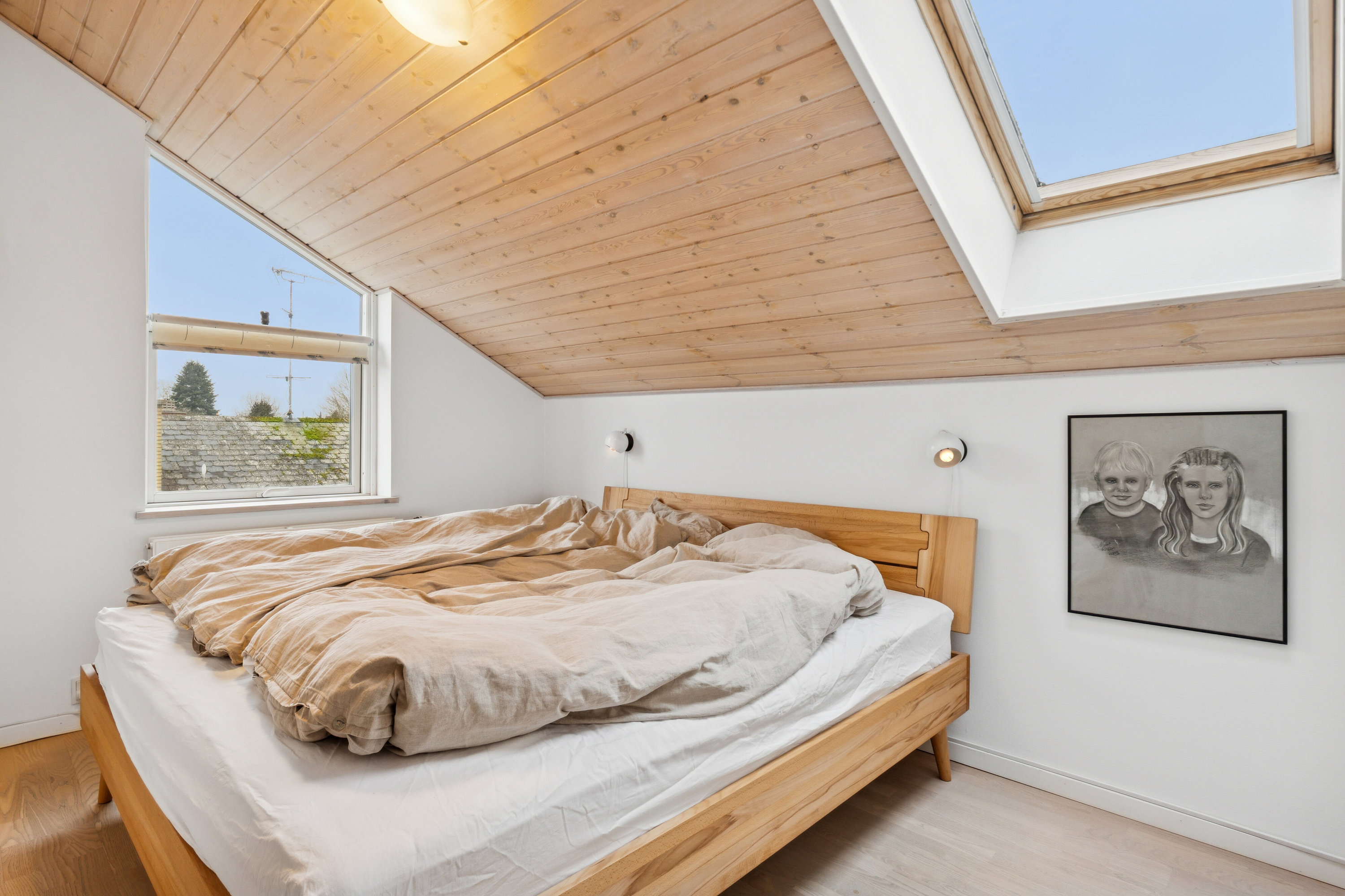 Fremhævet soveværelse billede i fuldskærmstilstand. Billede af Vinkelvænget 22, 2610 Rødovre