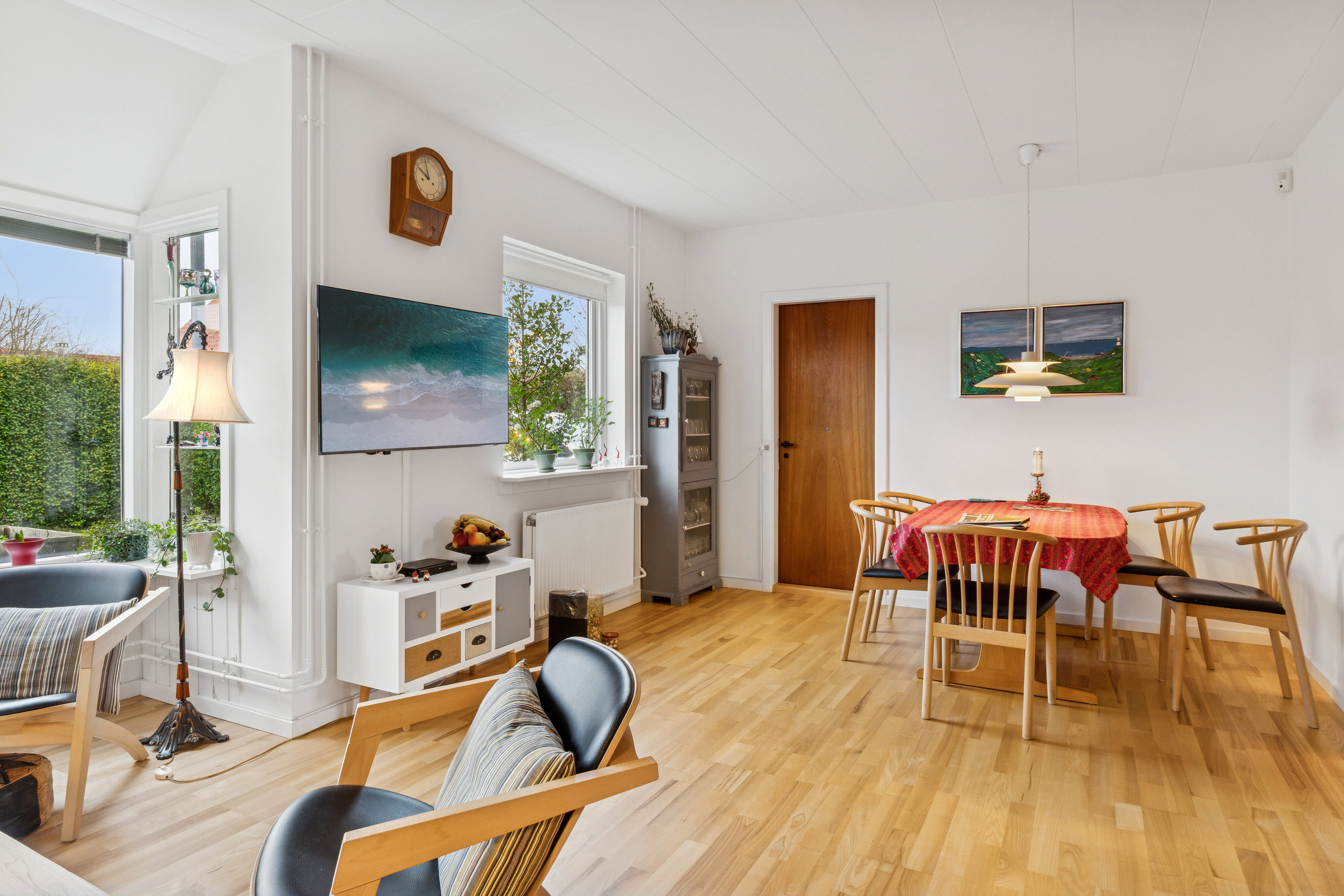 Fremhævet stue billede i fuldskærmstilstand. Billede af Vinkelvænget 22, 2610 Rødovre