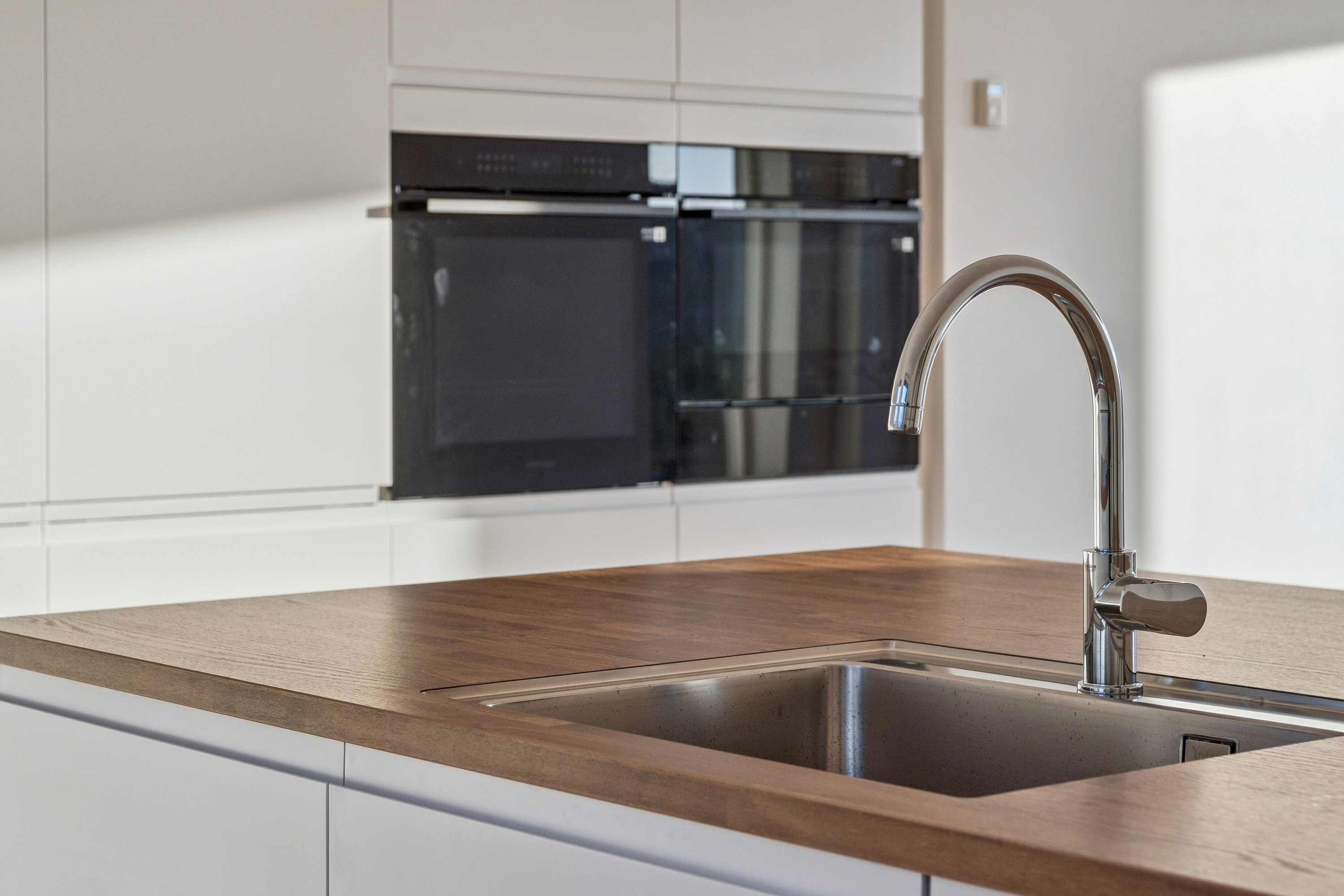 Fremhævet køkken billede i fuldskærmstilstand. Billede af Kærsagrene 22, 4700 Næstved