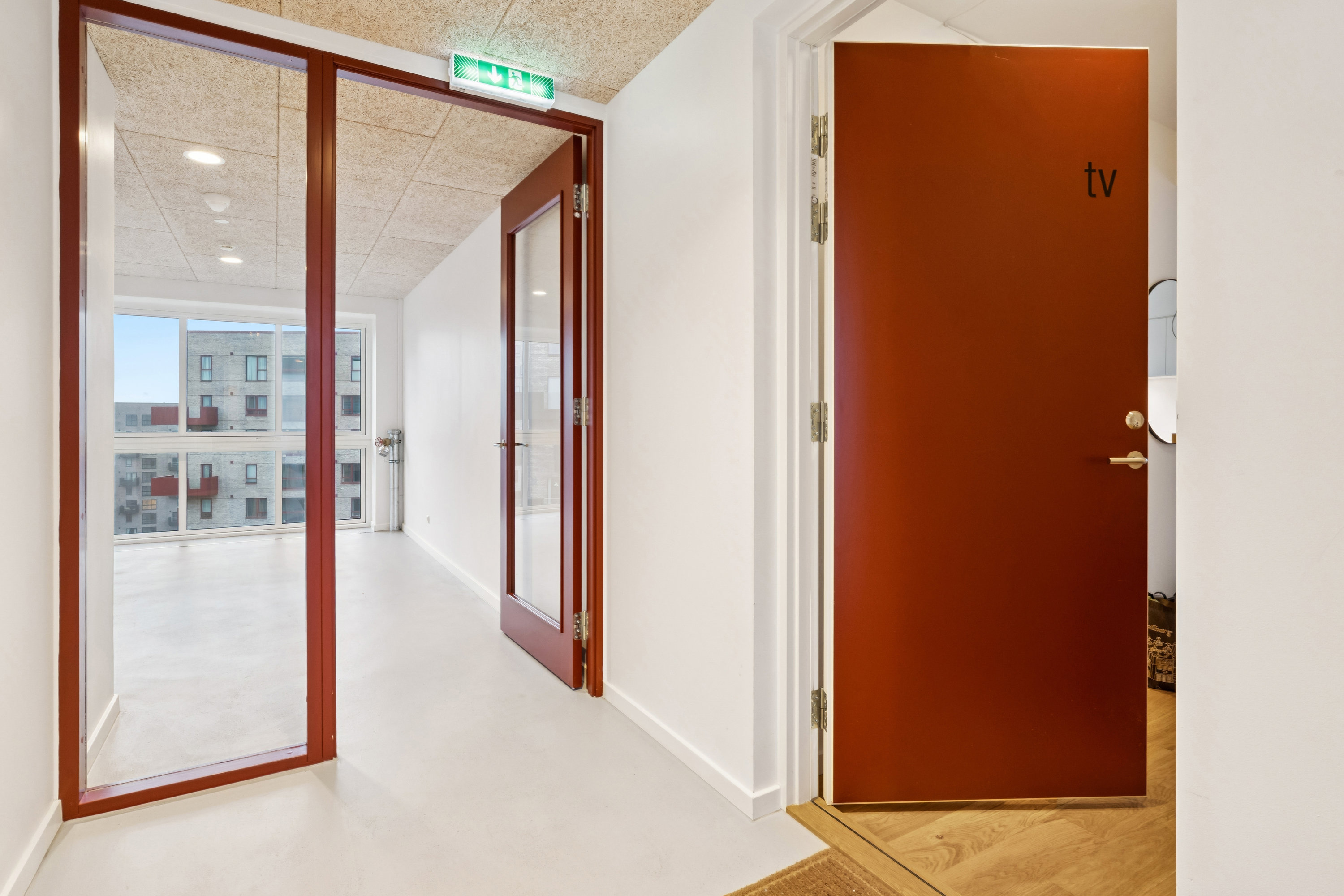 Fremhævet gang billede i fuldskærmstilstand. Billede af Egeparken 3, 10. tv., 9000 Aalborg