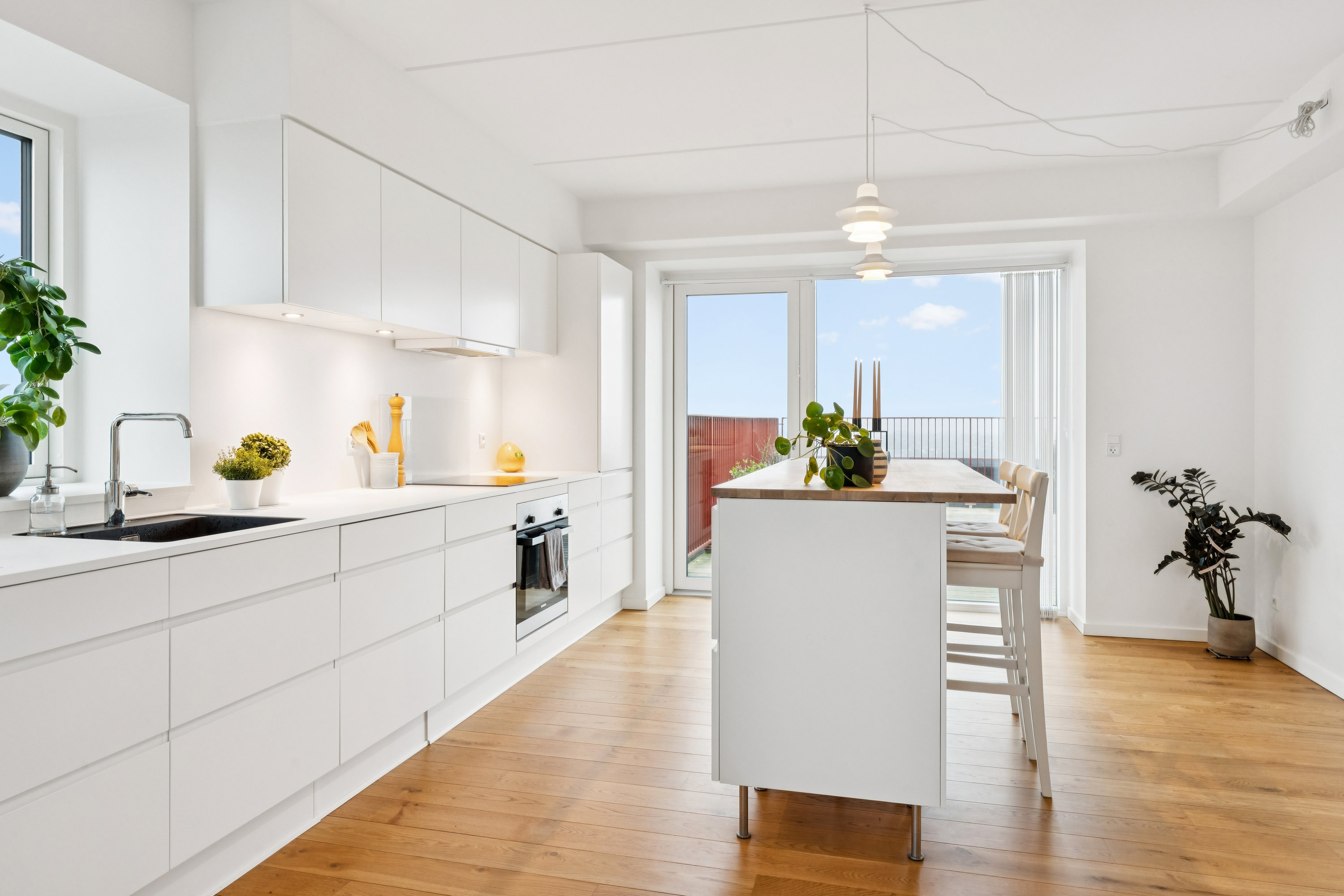 Fremhævet køkken billede i fuldskærmstilstand. Billede af Egeparken 3, 10. tv., 9000 Aalborg