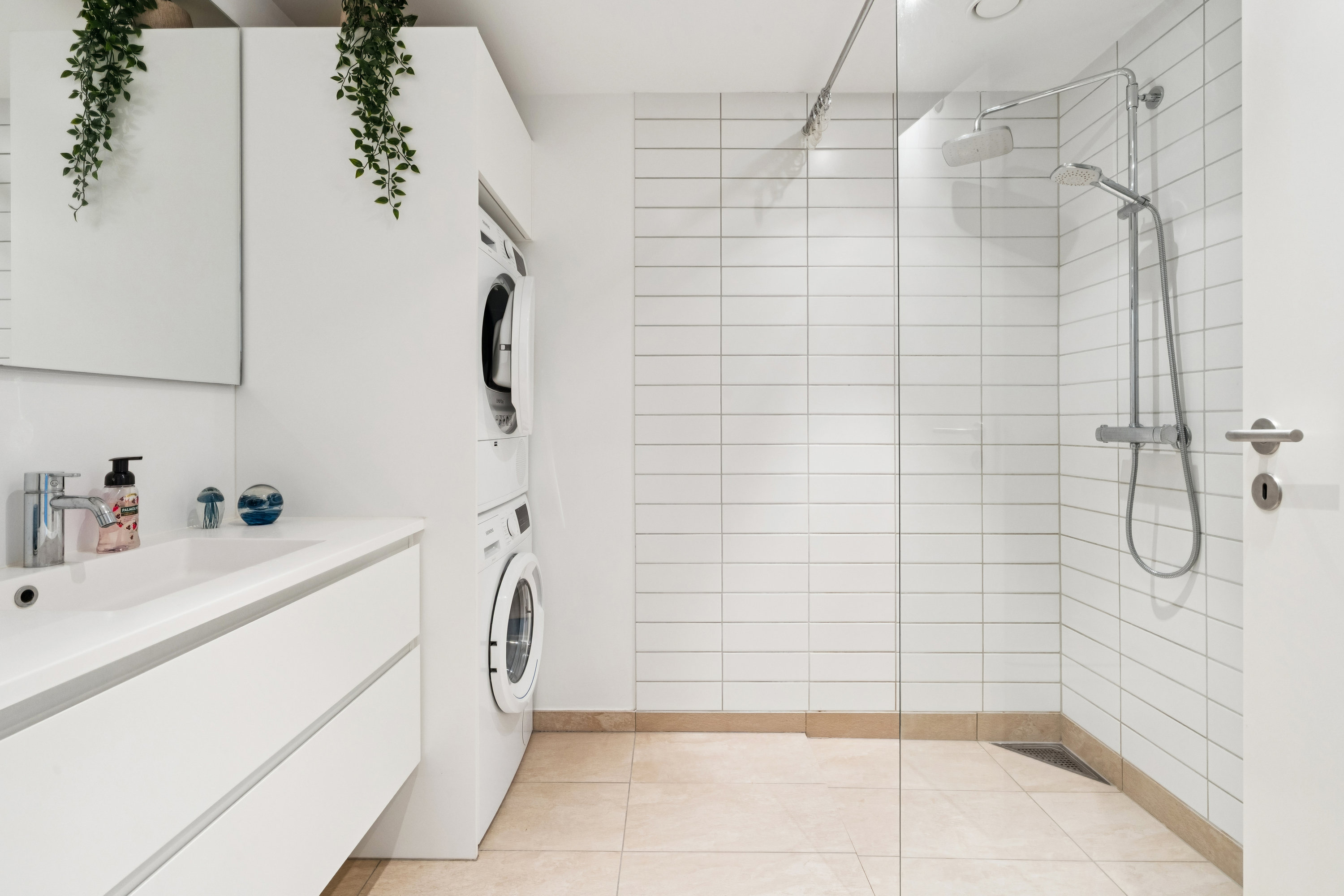 Fremhævet badeværelse billede i fuldskærmstilstand. Billede af Egeparken 3, 10. tv., 9000 Aalborg