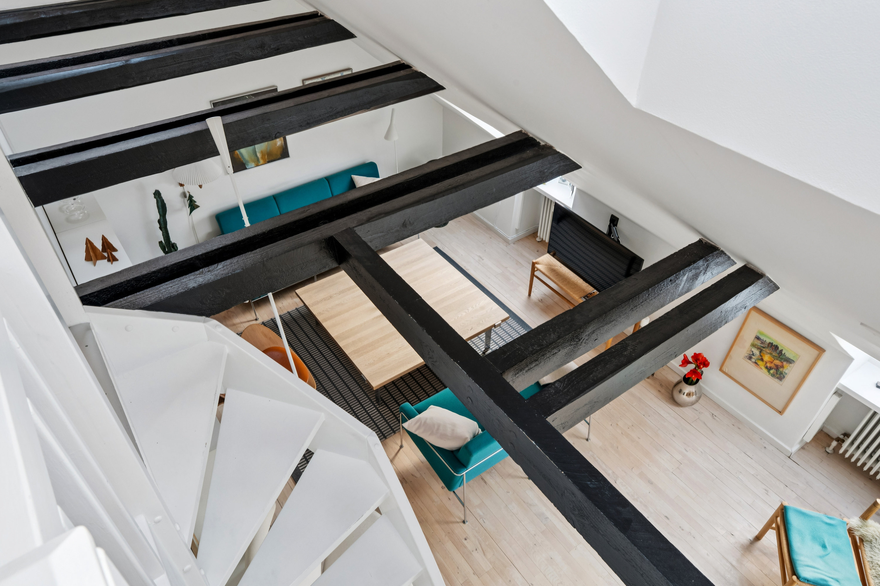 Fremhævet trappe billede i fuldskærmstilstand. Billede af Fyrrebakken 16, 2., 9000 Aalborg