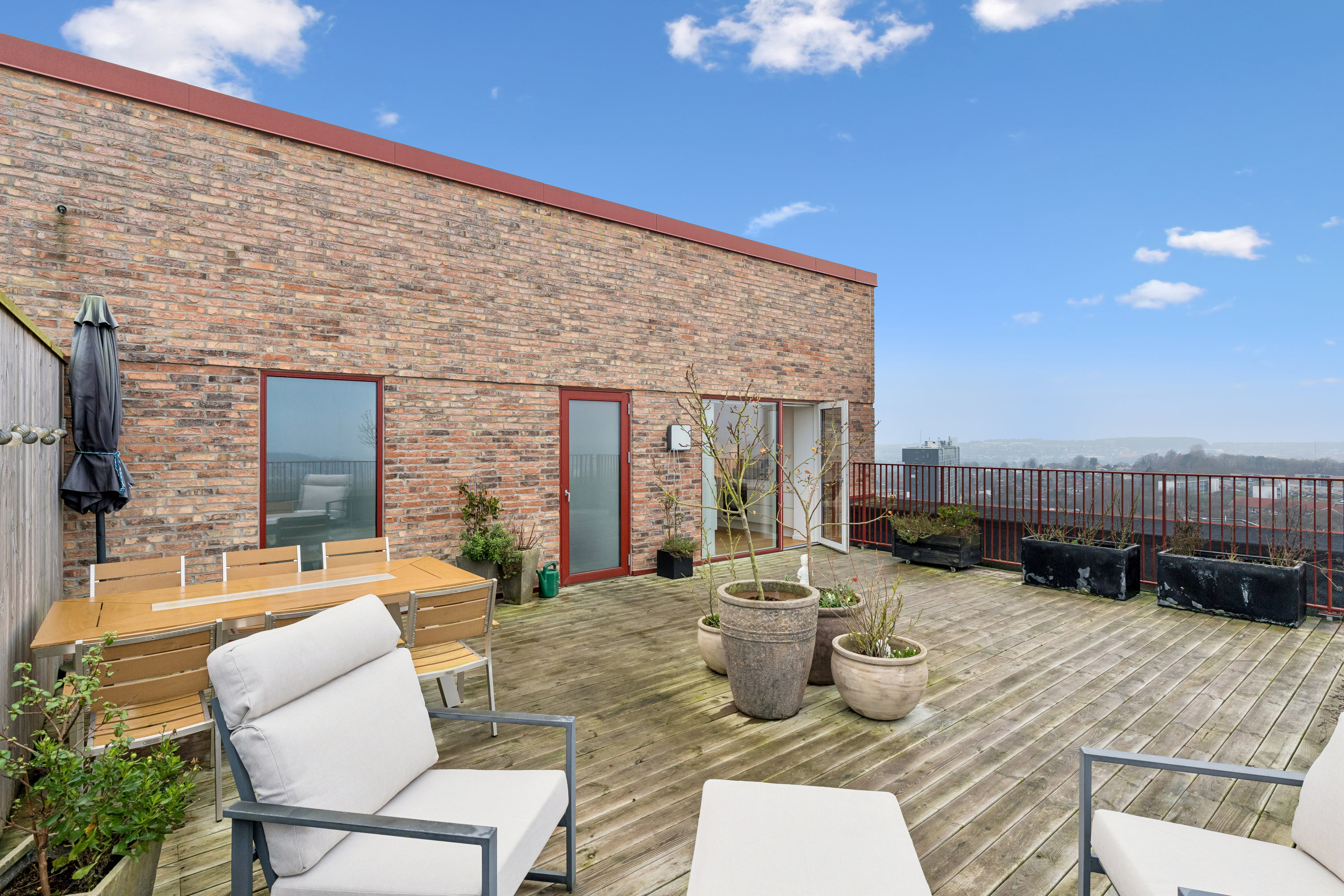 Fremhævet andet billede i fuldskærmstilstand. Billede af Egeparken 3, 10. tv., 9000 Aalborg