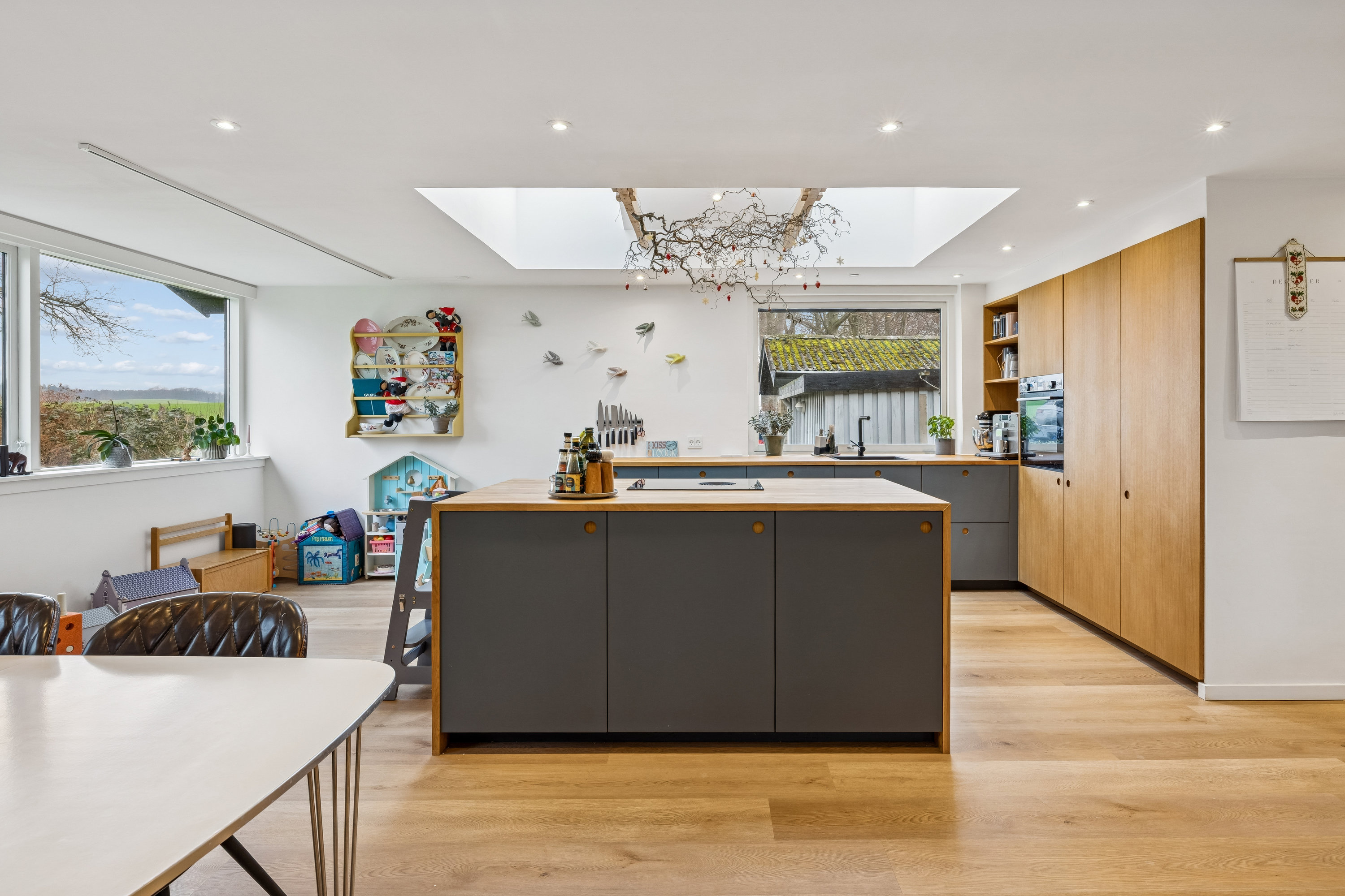 Fremhævet køkken billede i fuldskærmstilstand. Billede af Sanatorievej 12, Studstrup, 8541 Skødstrup