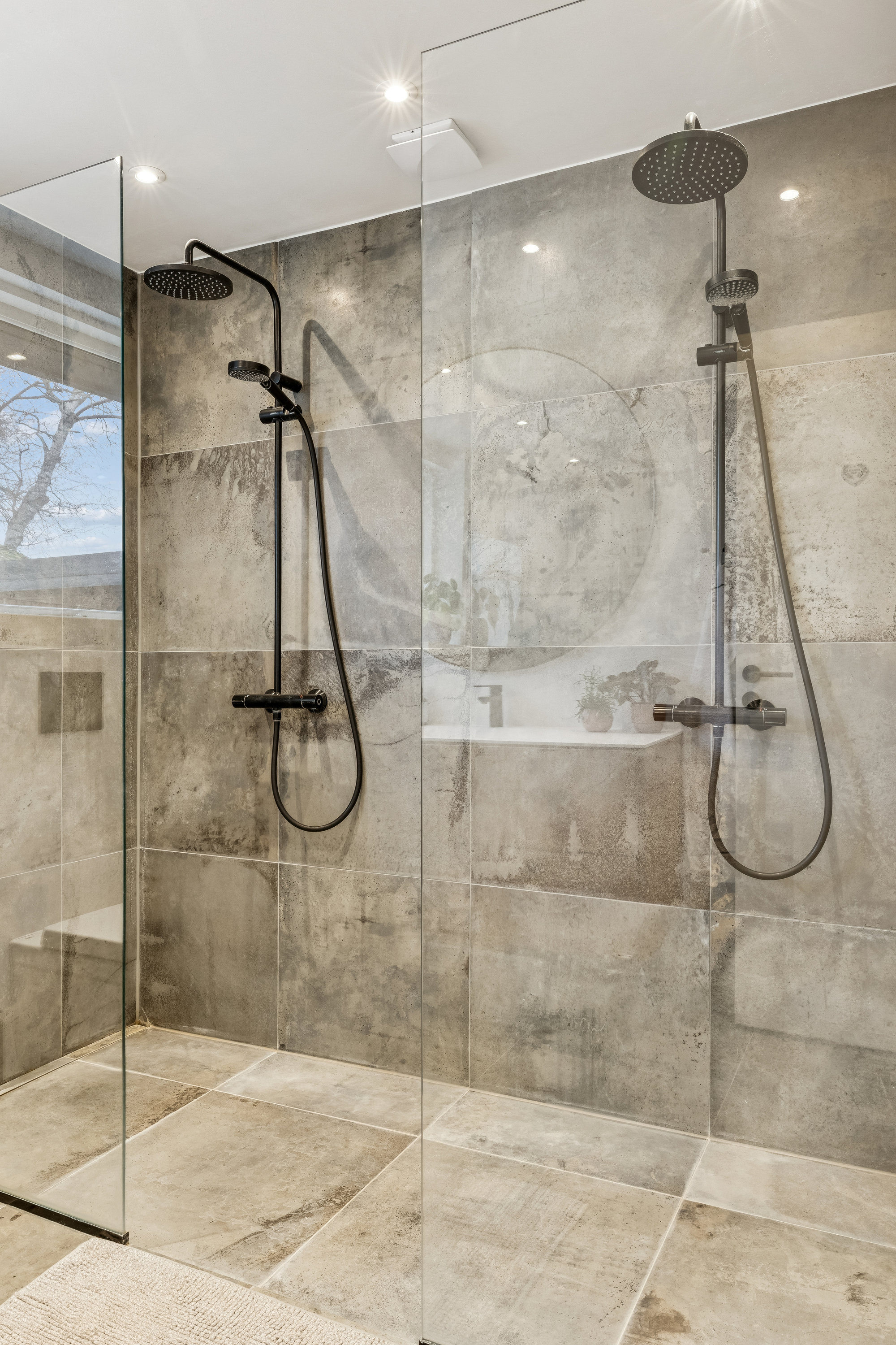 Fremhævet badeværelse billede i fuldskærmstilstand. Billede af Sanatorievej 12, Studstrup, 8541 Skødstrup