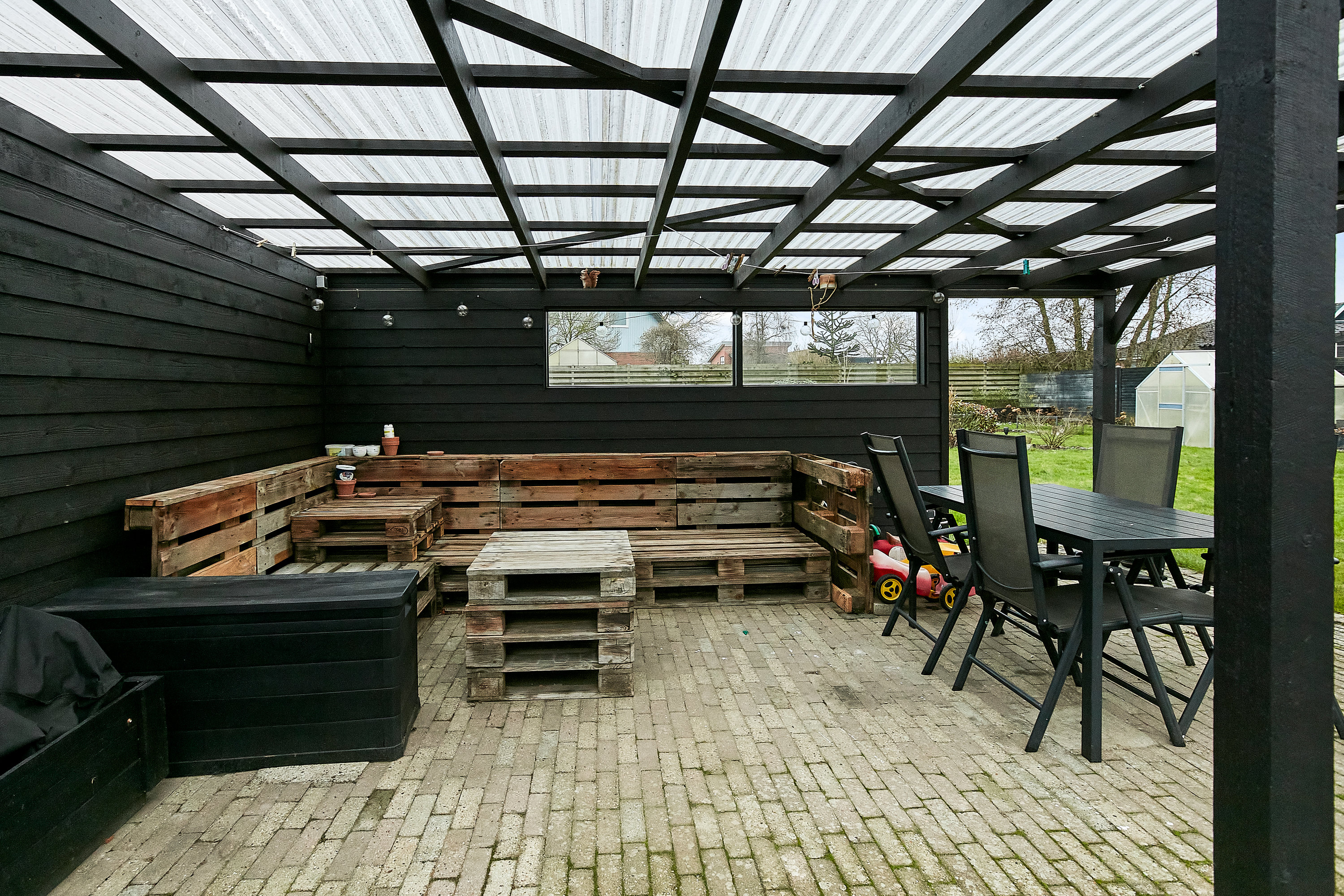 Fremhævet  billede i fuldskærmstilstand. Billede af Skolevej 25, Ølholm, 7160 Tørring