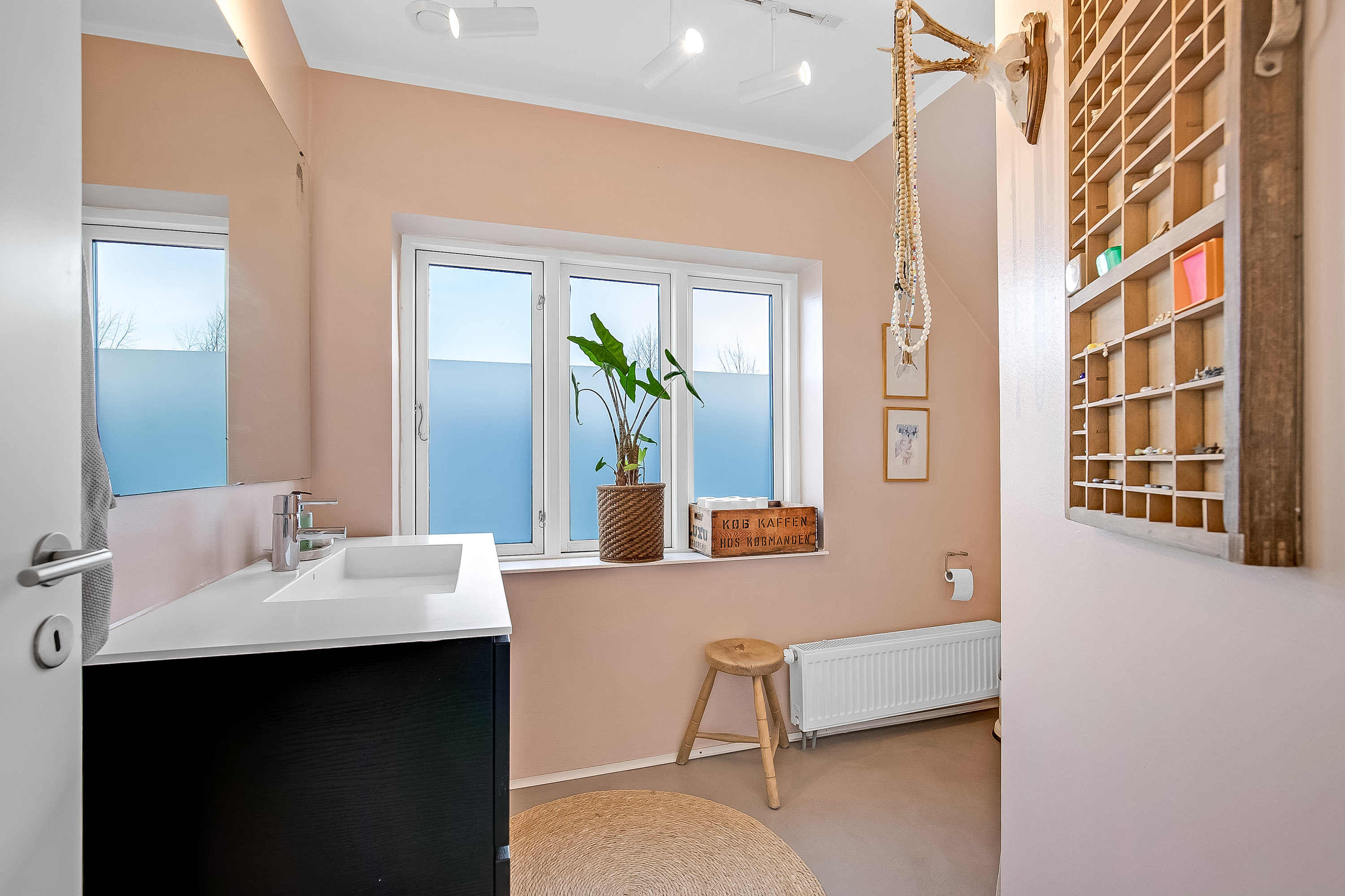 Fremhævet badeværelse billede i fuldskærmstilstand. Billede af Kongebrogade 63, 6000 Kolding