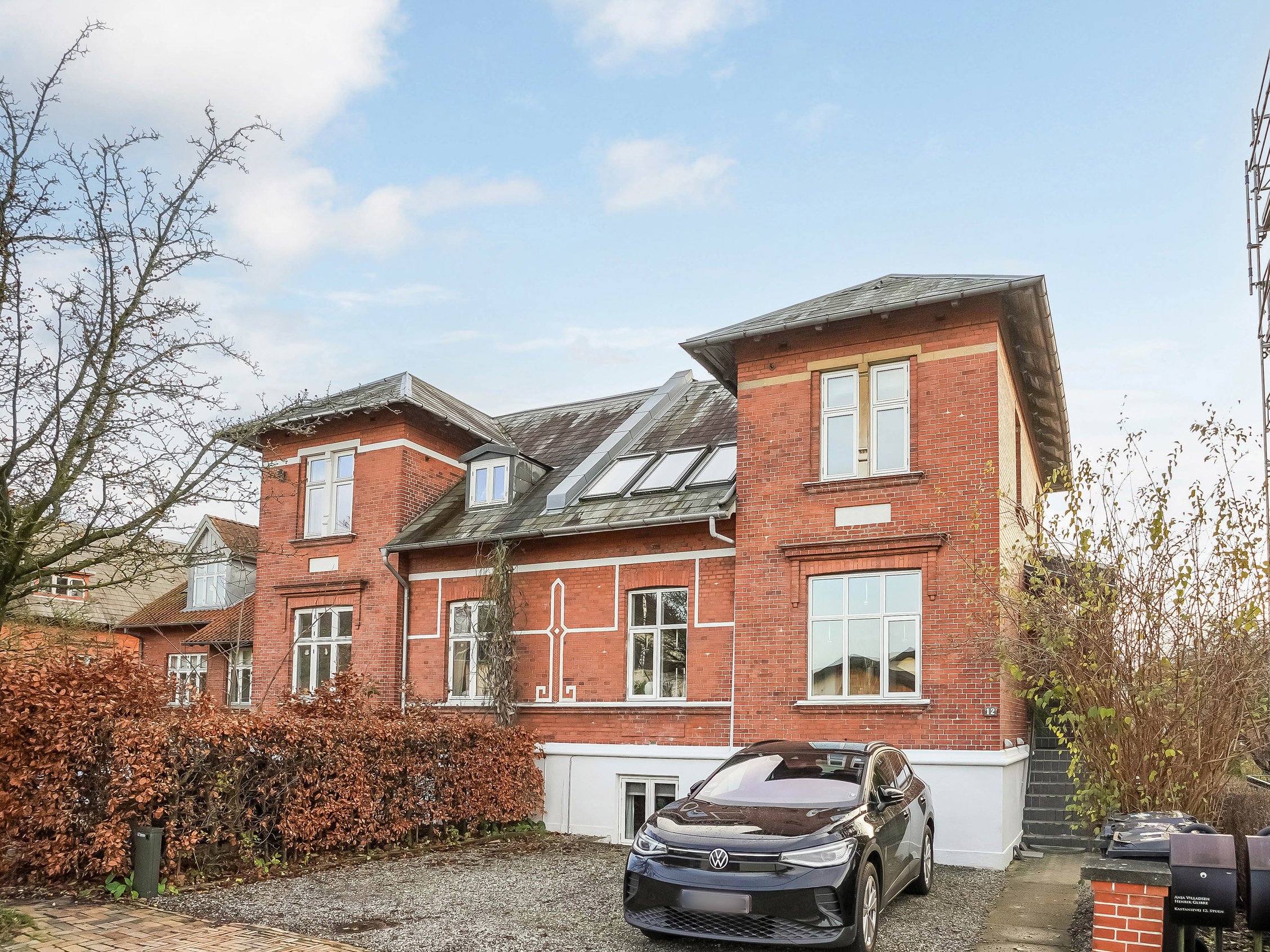 Fremhævet ejendommen billede i fuldskærmstilstand. Billede af Kastanievej 12, 1., 5230 Odense M